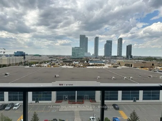 822-38 Honeycrisp Crescent, #19