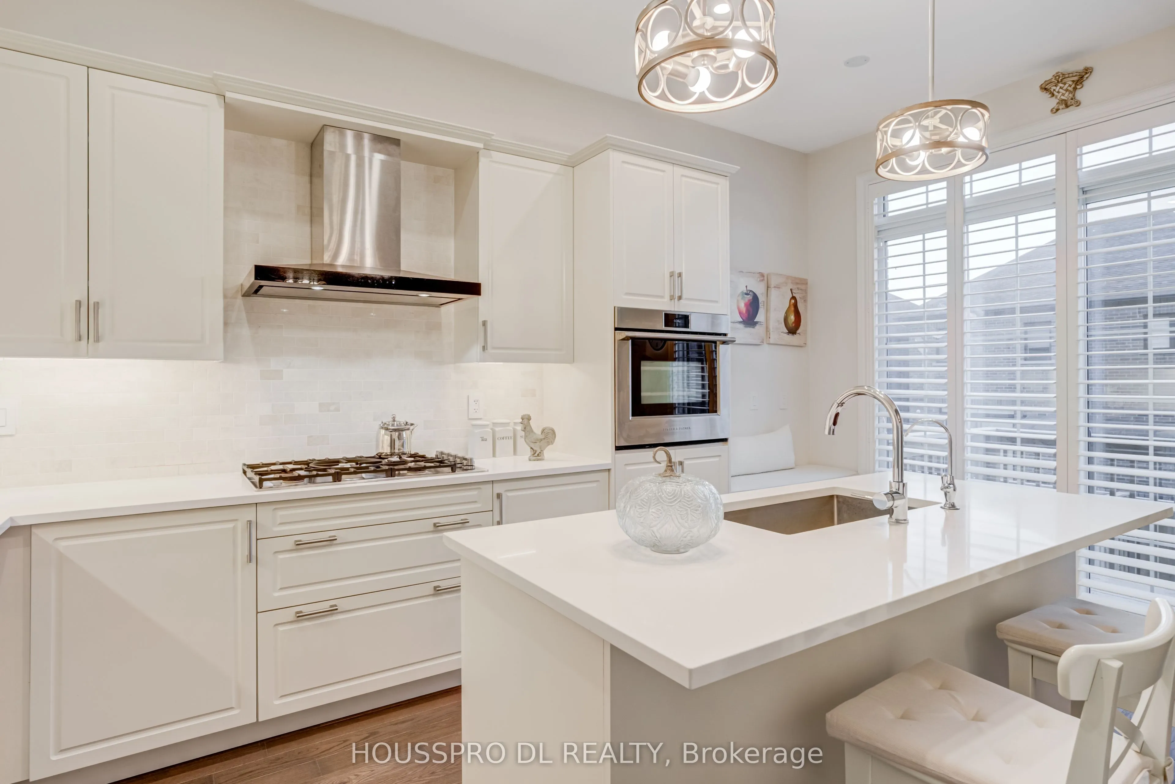 136 Carriage Shop Bend