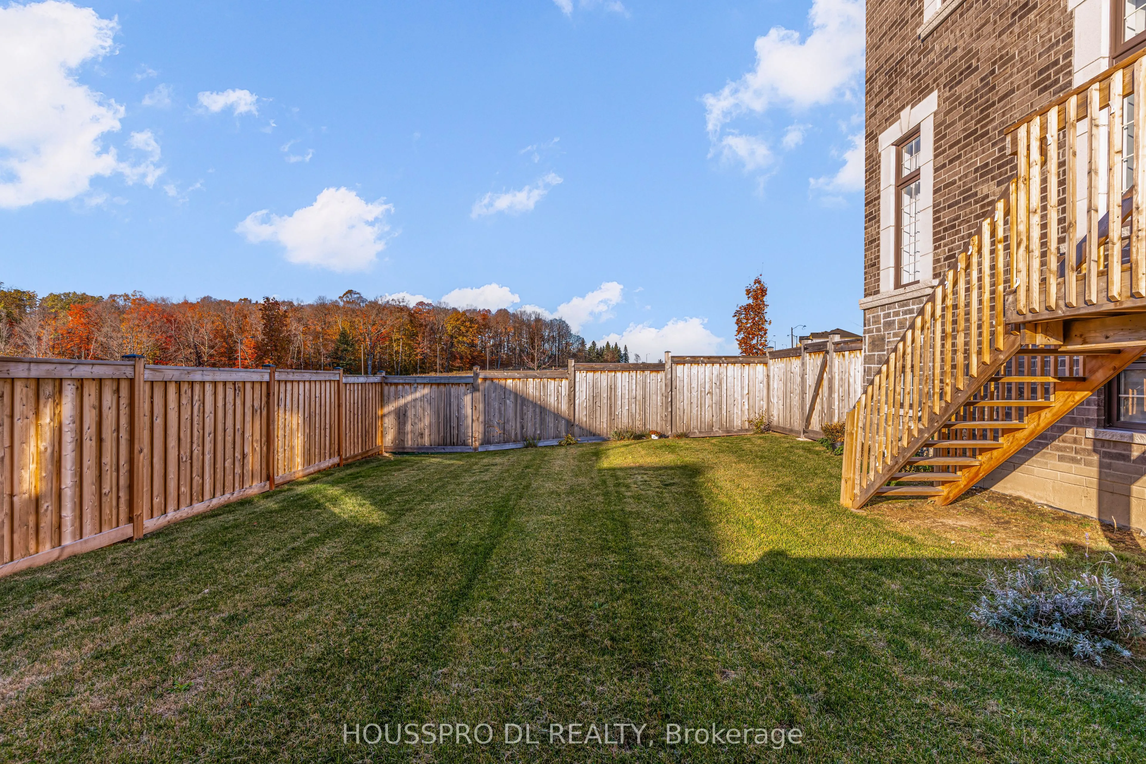 136 Carriage Shop Bend