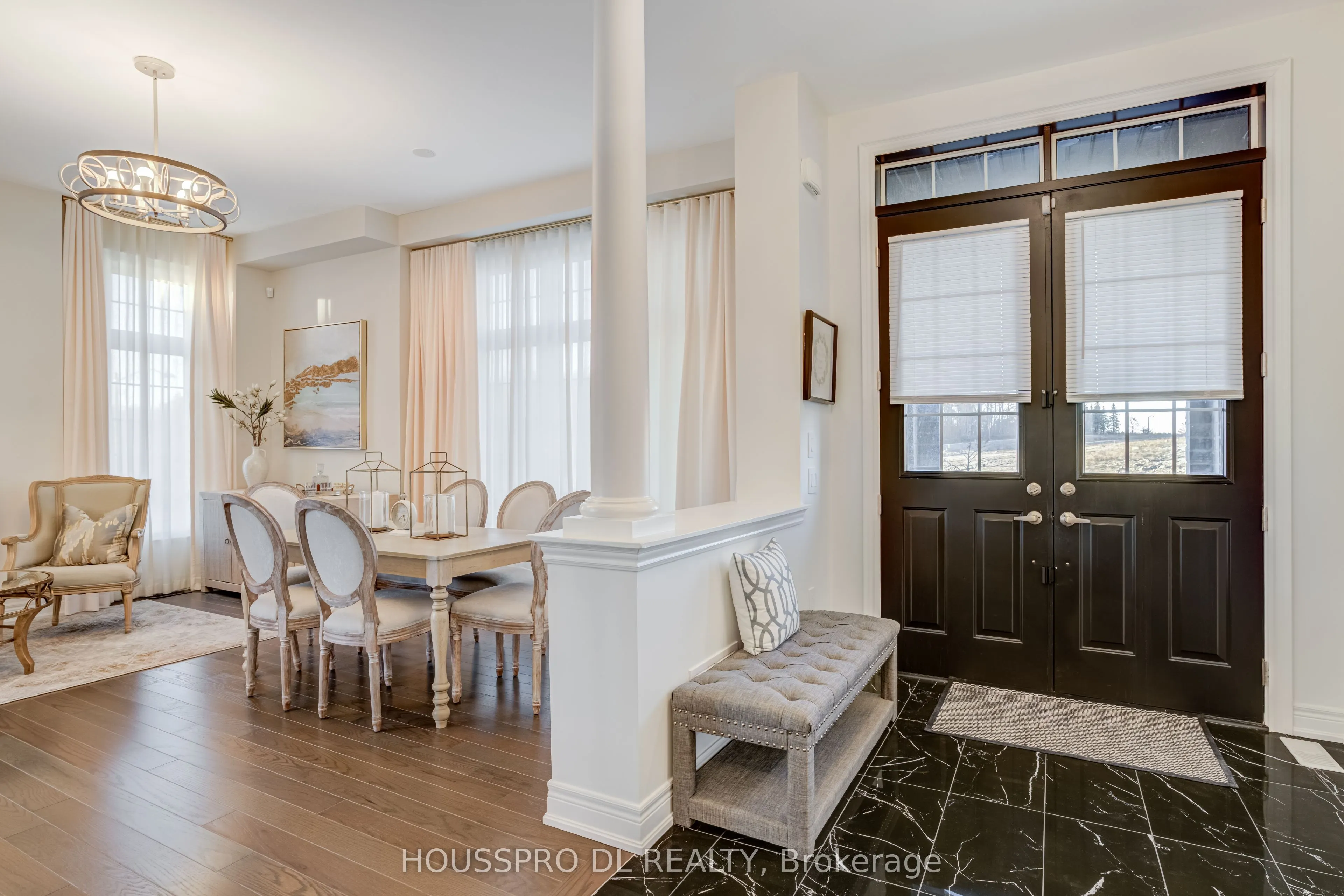 136 Carriage Shop Bend