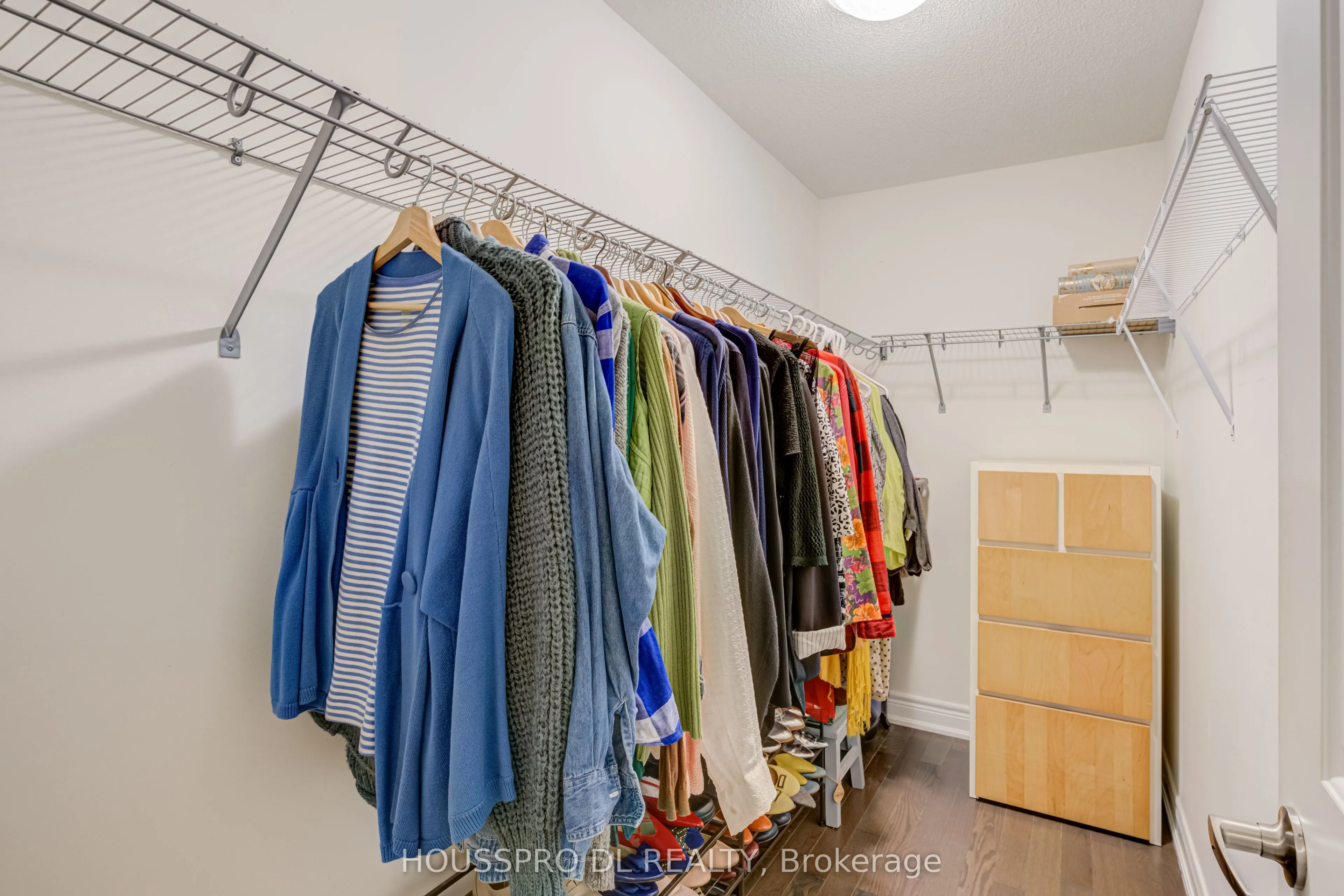 136 Carriage Shop Bend