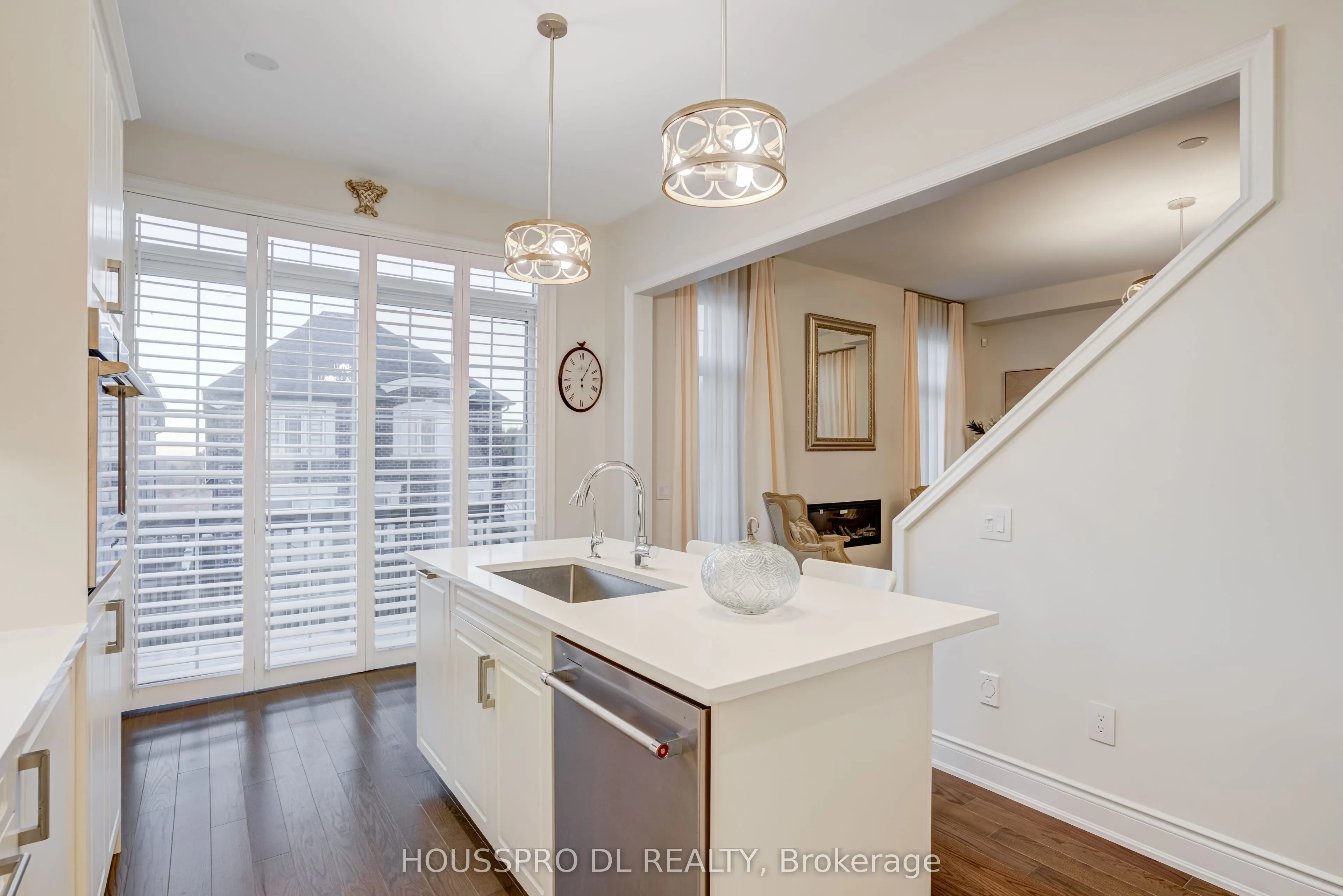 136 Carriage Shop Bend