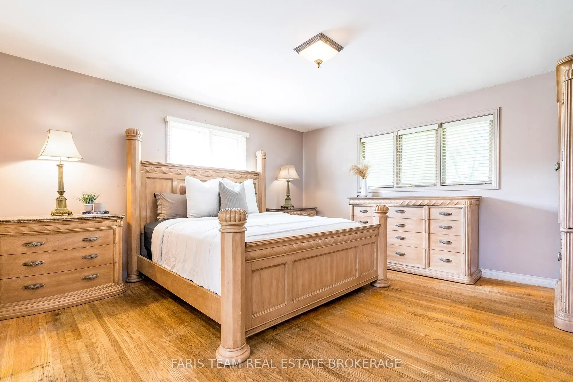 175 South Summit Farm Road