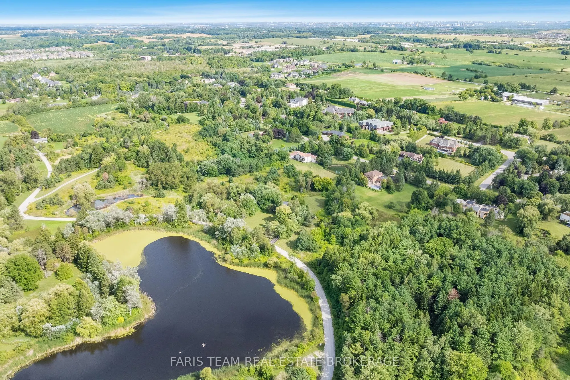 175 South Summit Farm Road