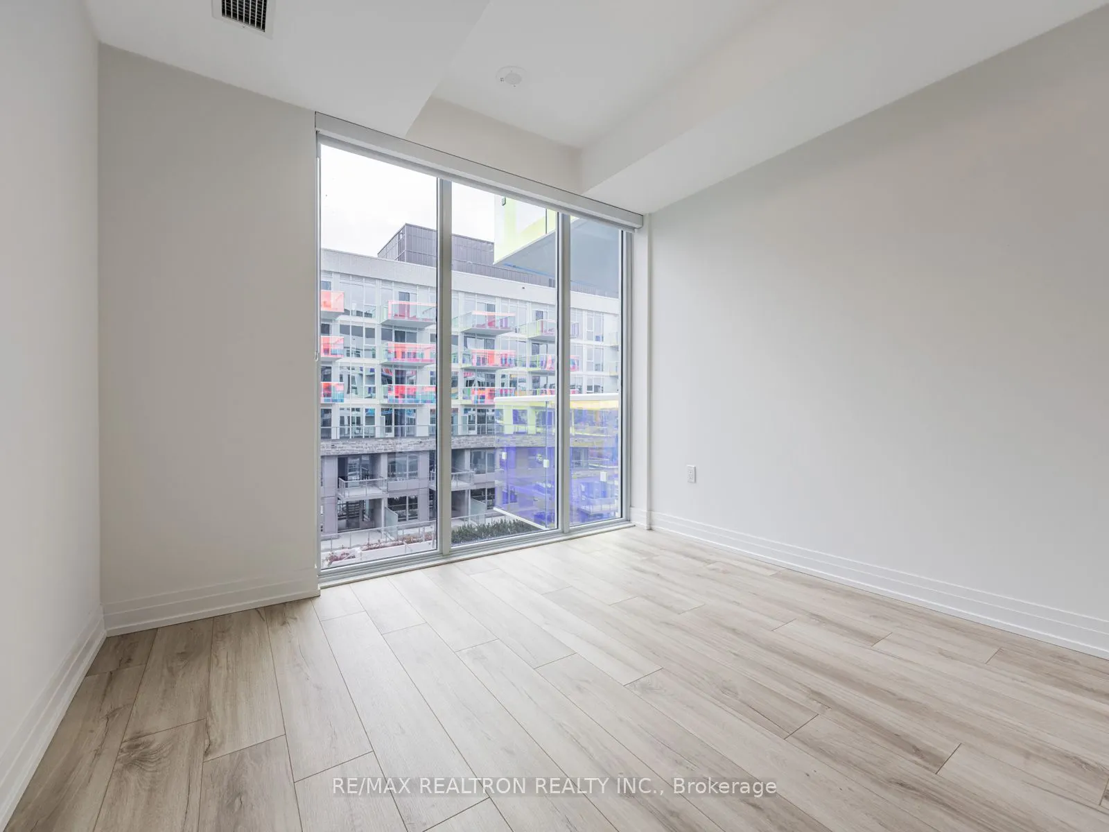 333 Sunseeker Avenue, #426