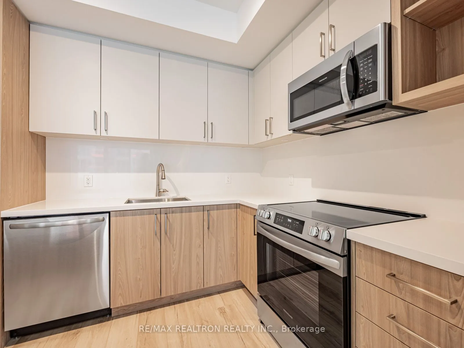 333 Sunseeker Avenue, #426