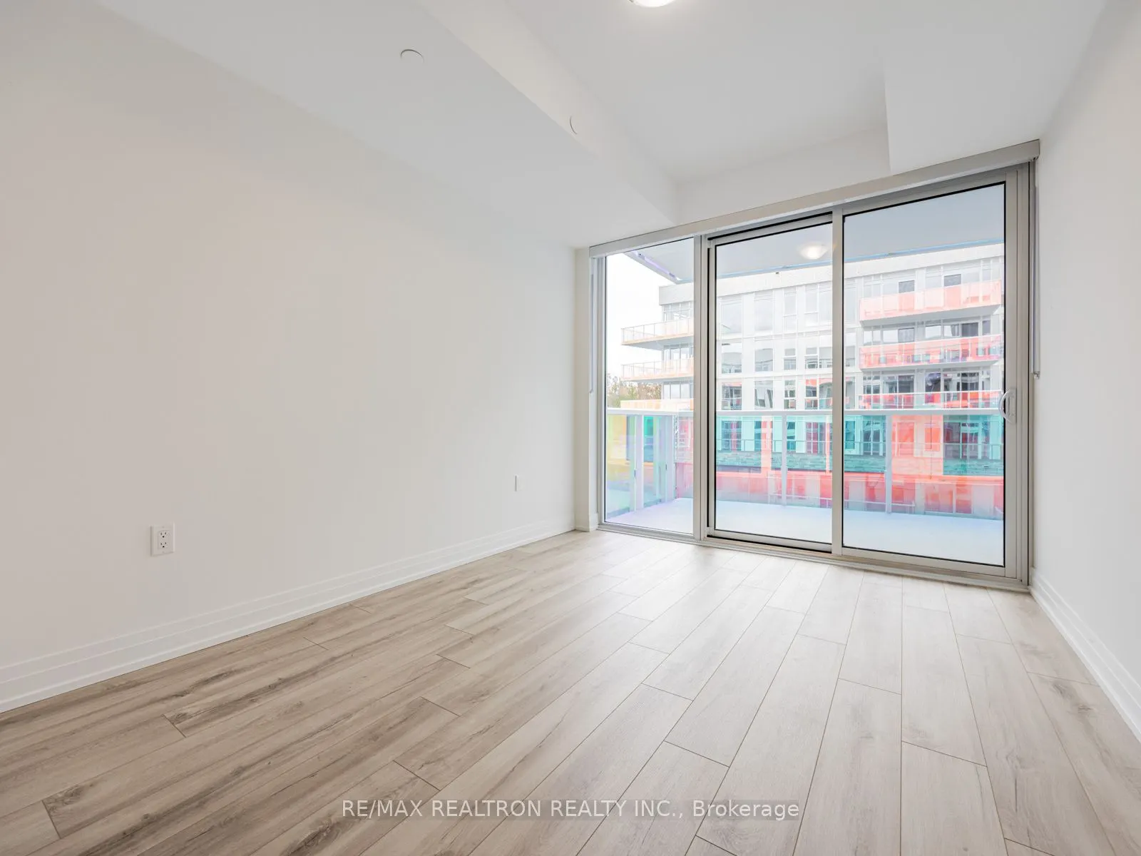 333 Sunseeker Avenue, #426