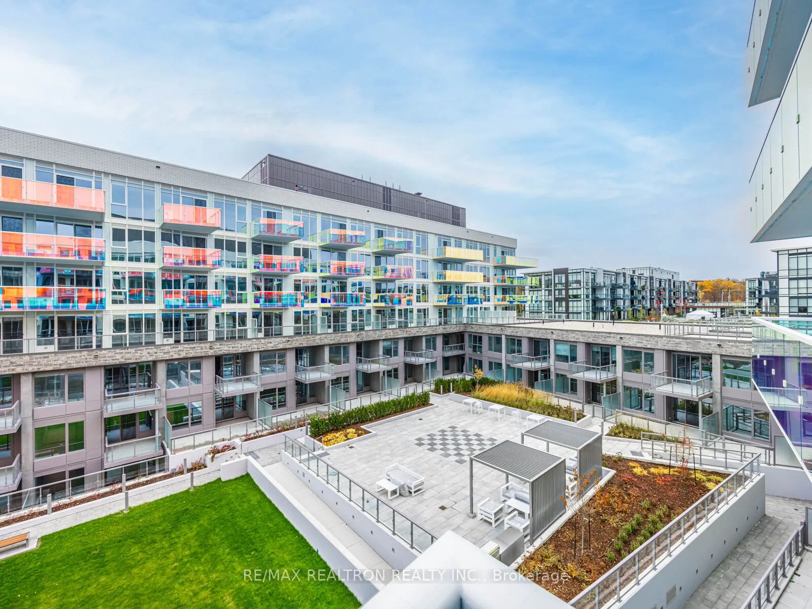 333 Sunseeker Avenue, #426