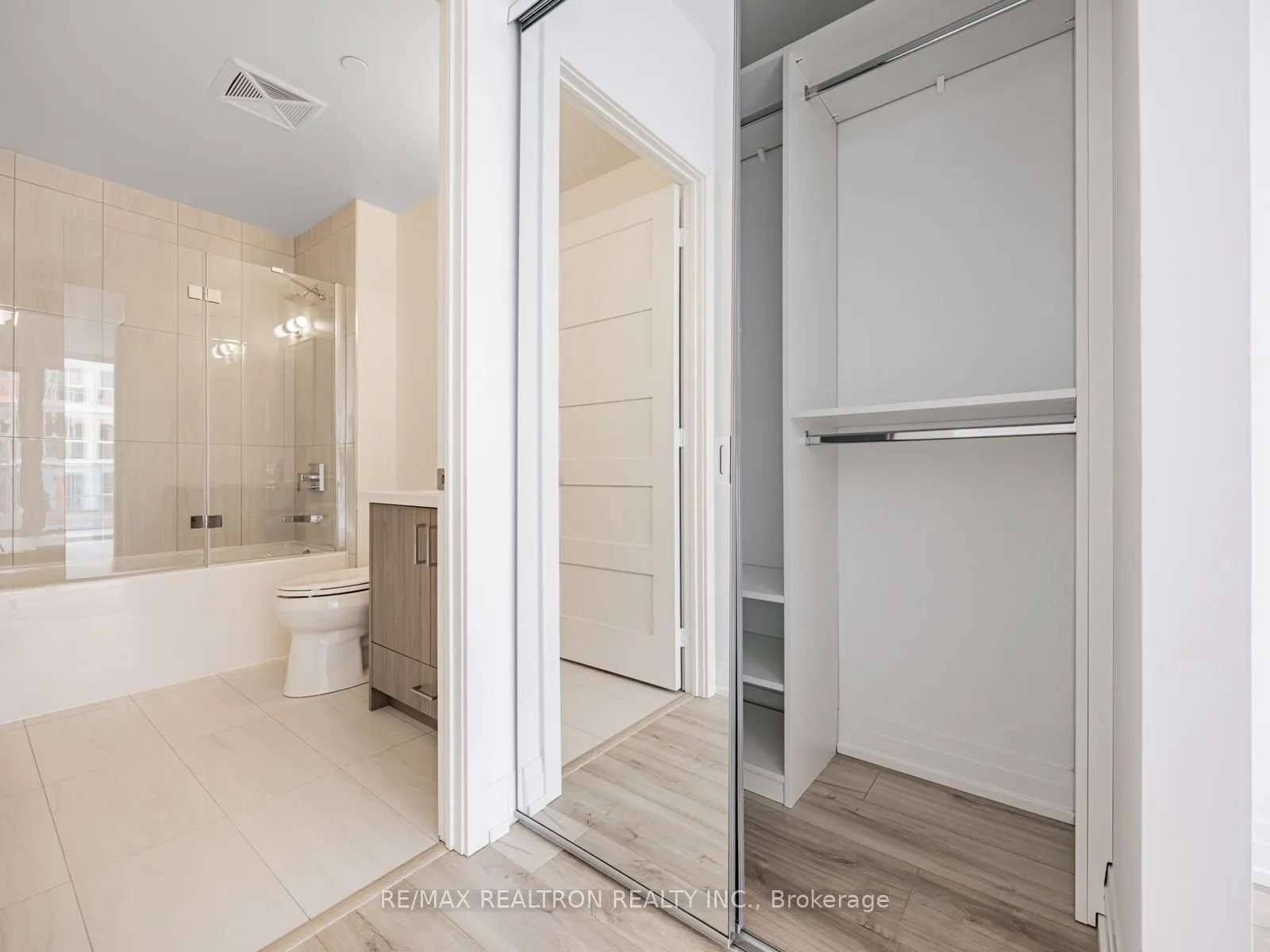 333 Sunseeker Avenue, #426