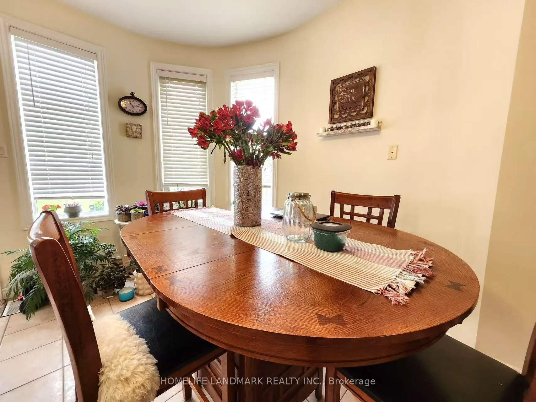 25 Lord  Nelson Court