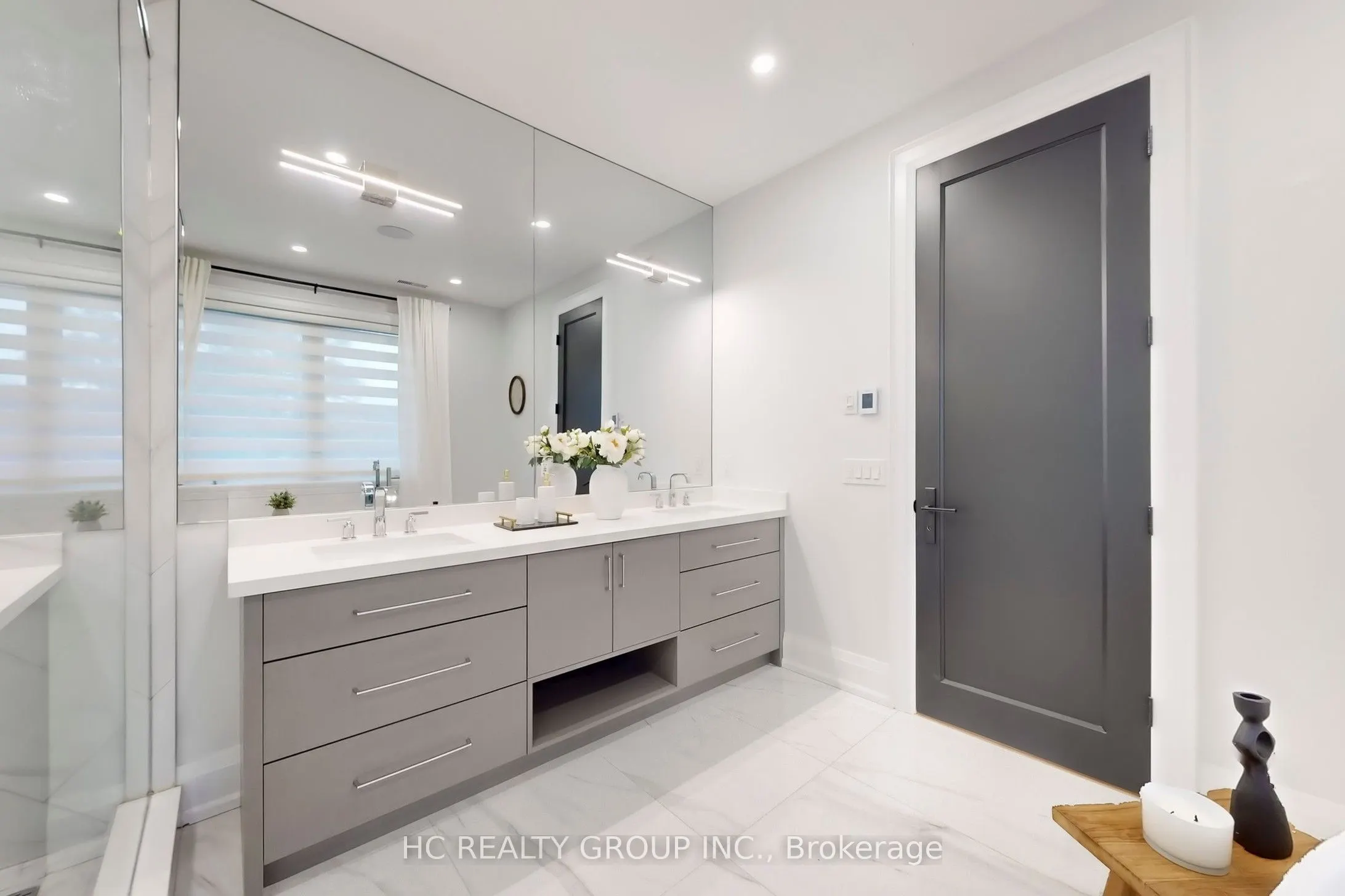 6077 Hillsdale Drive