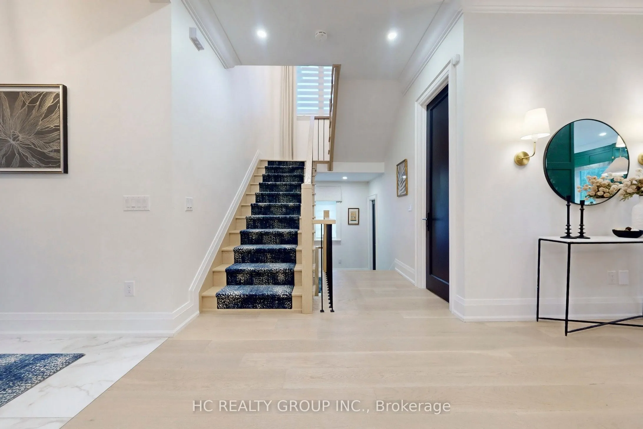 6077 Hillsdale Drive