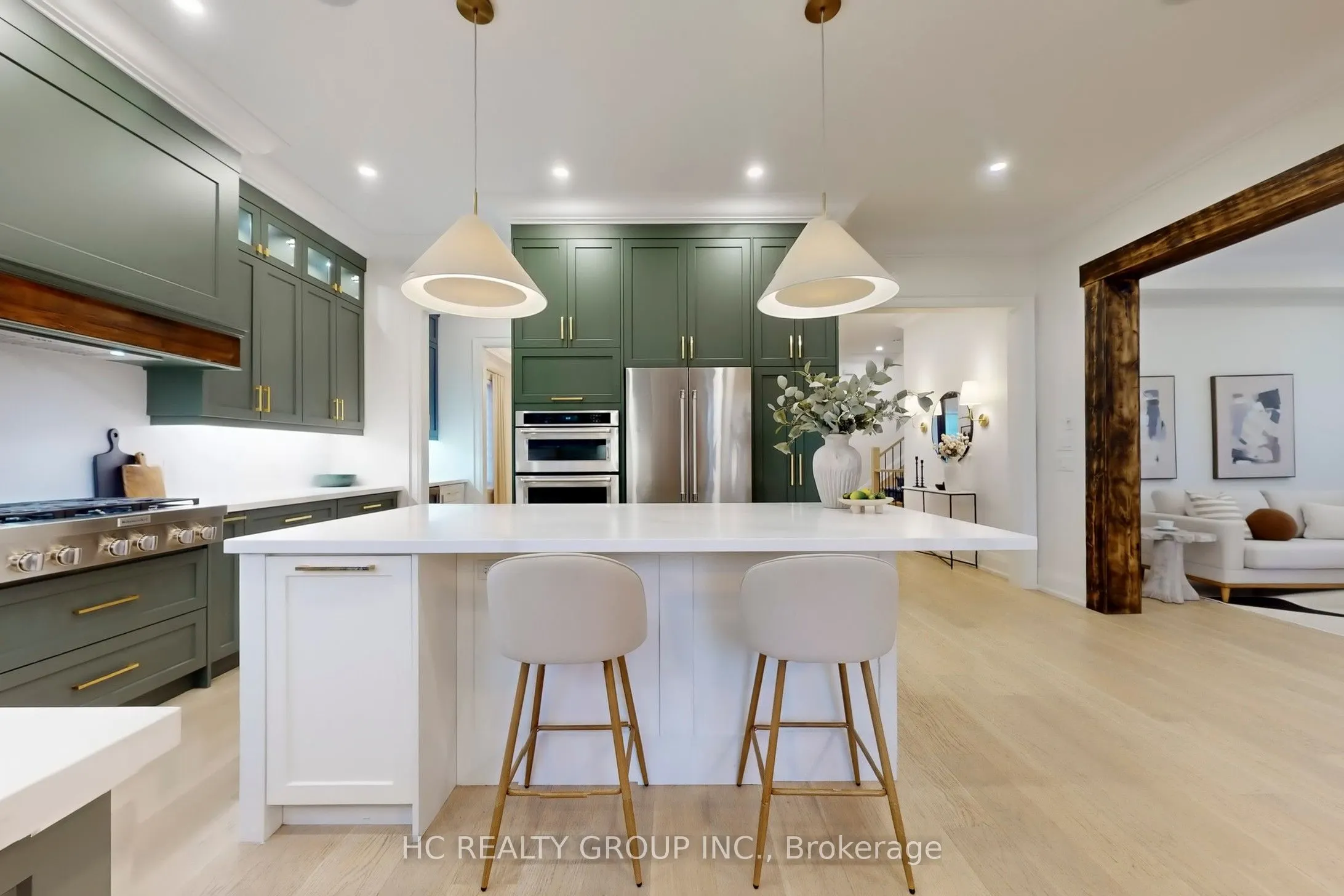 6077 Hillsdale Drive