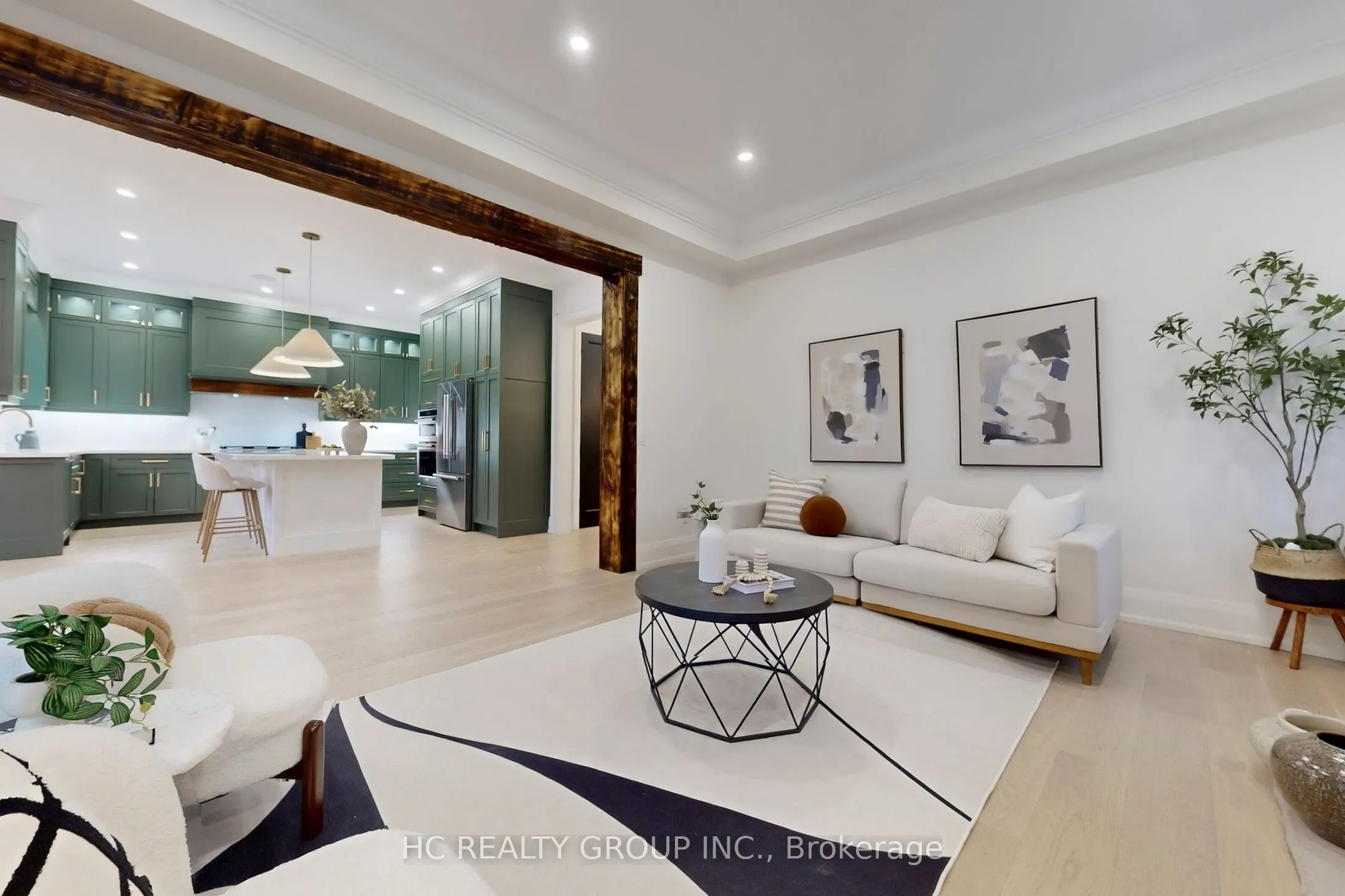 6077 Hillsdale Drive