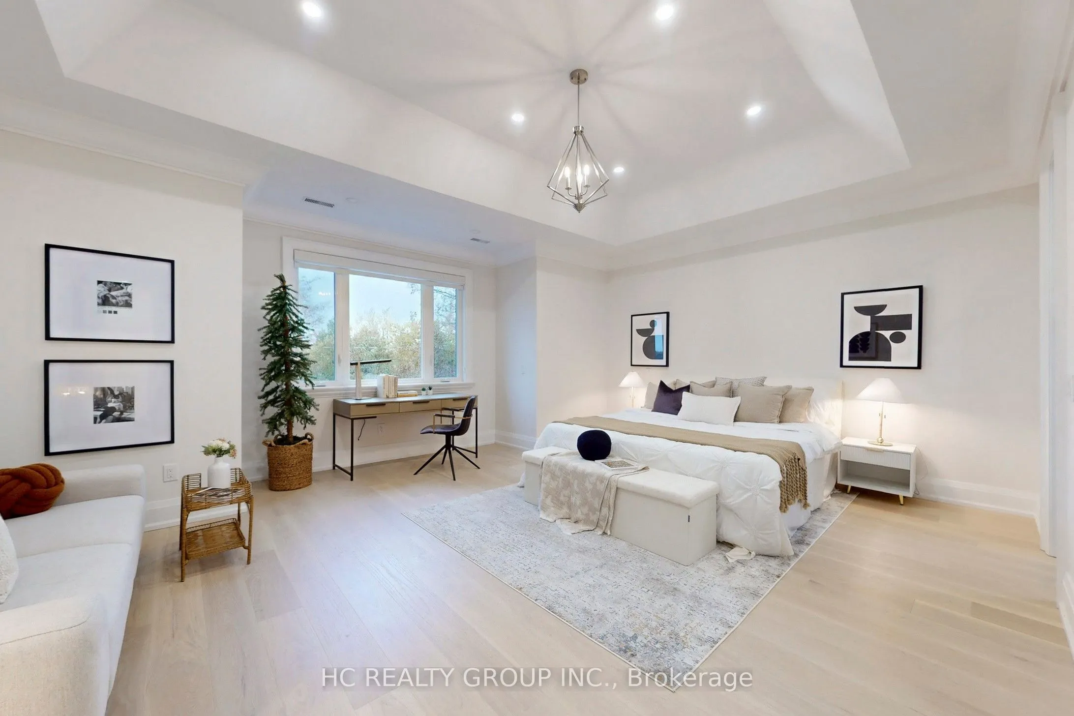 6077 Hillsdale Drive