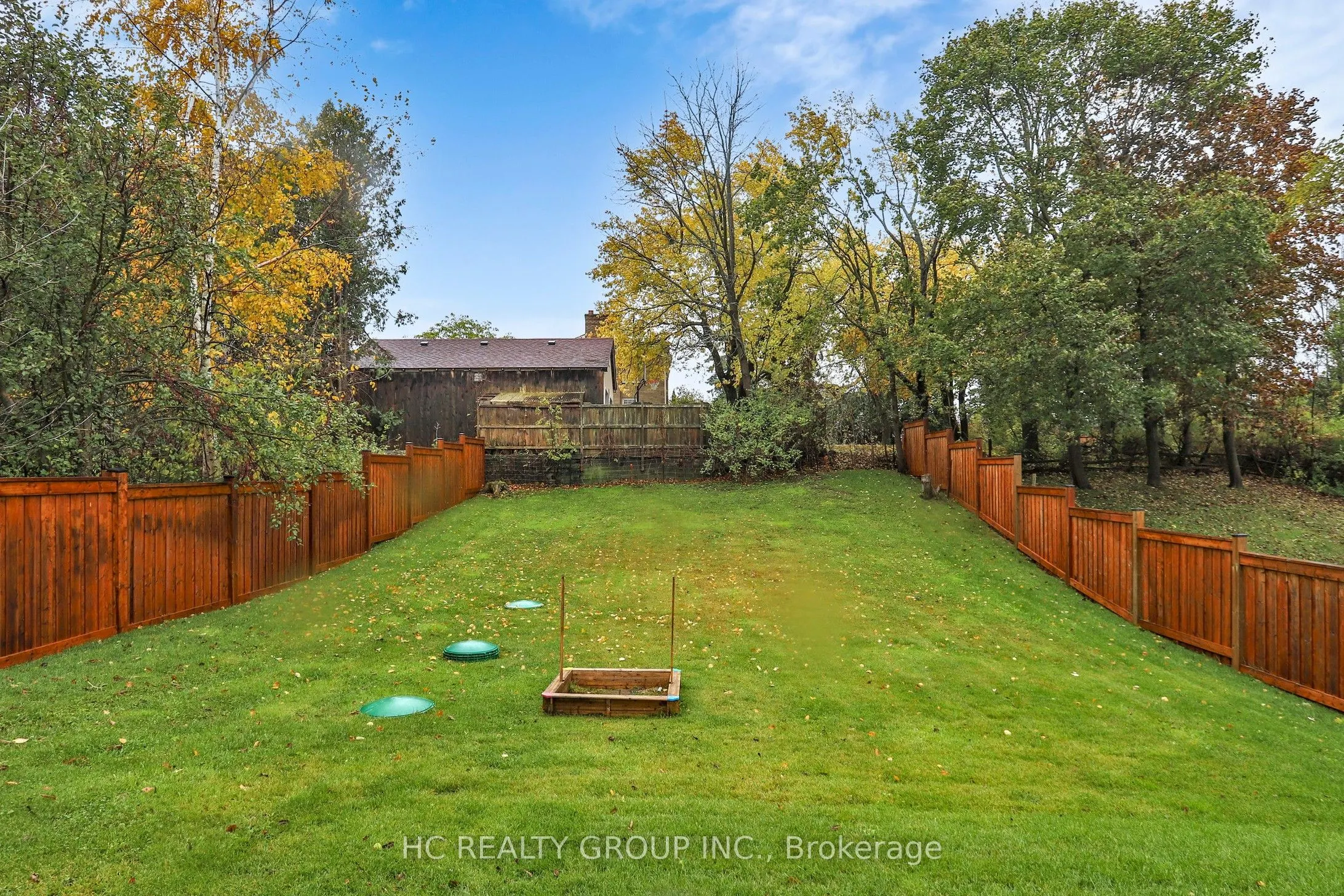 6077 Hillsdale Drive