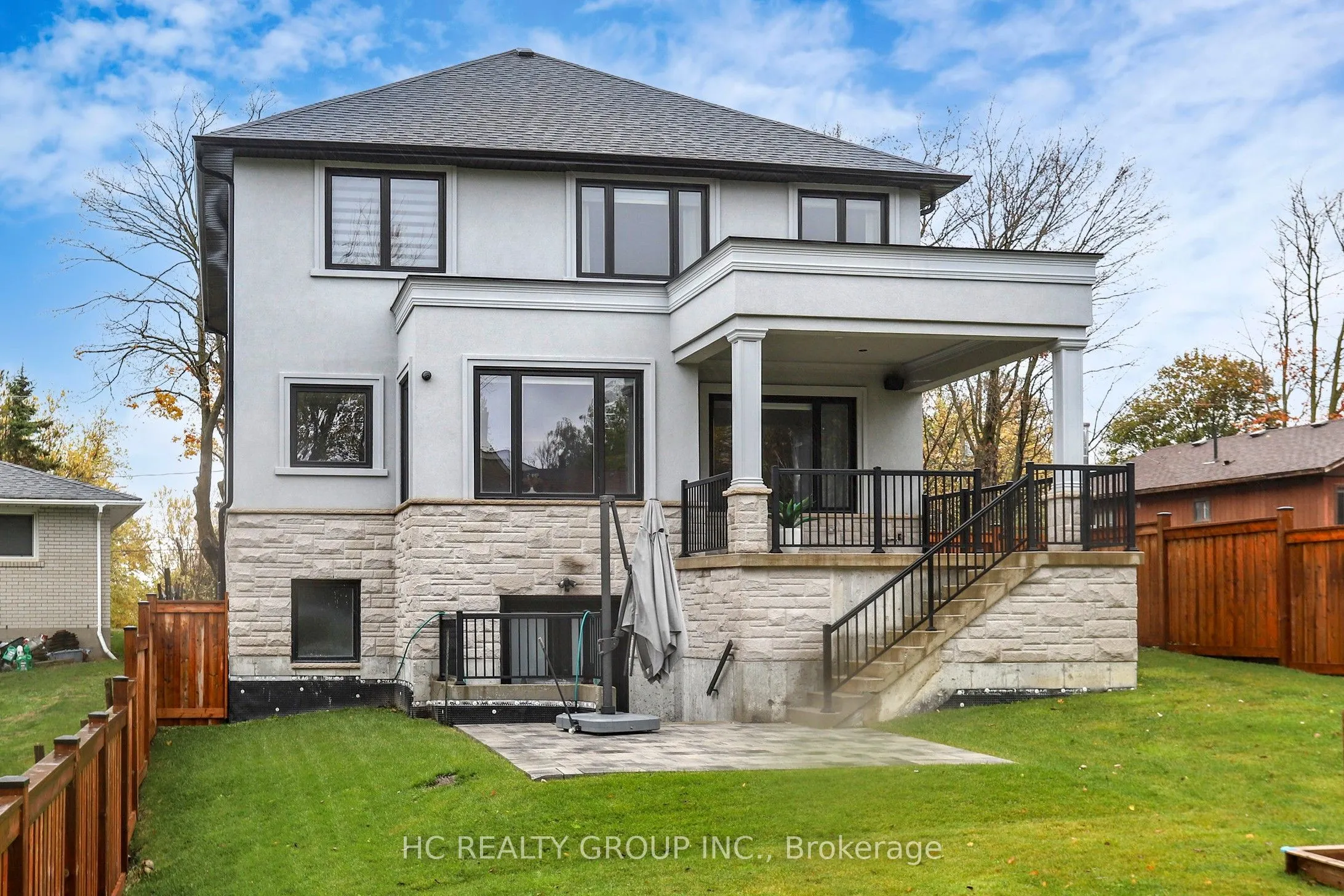 6077 Hillsdale Drive