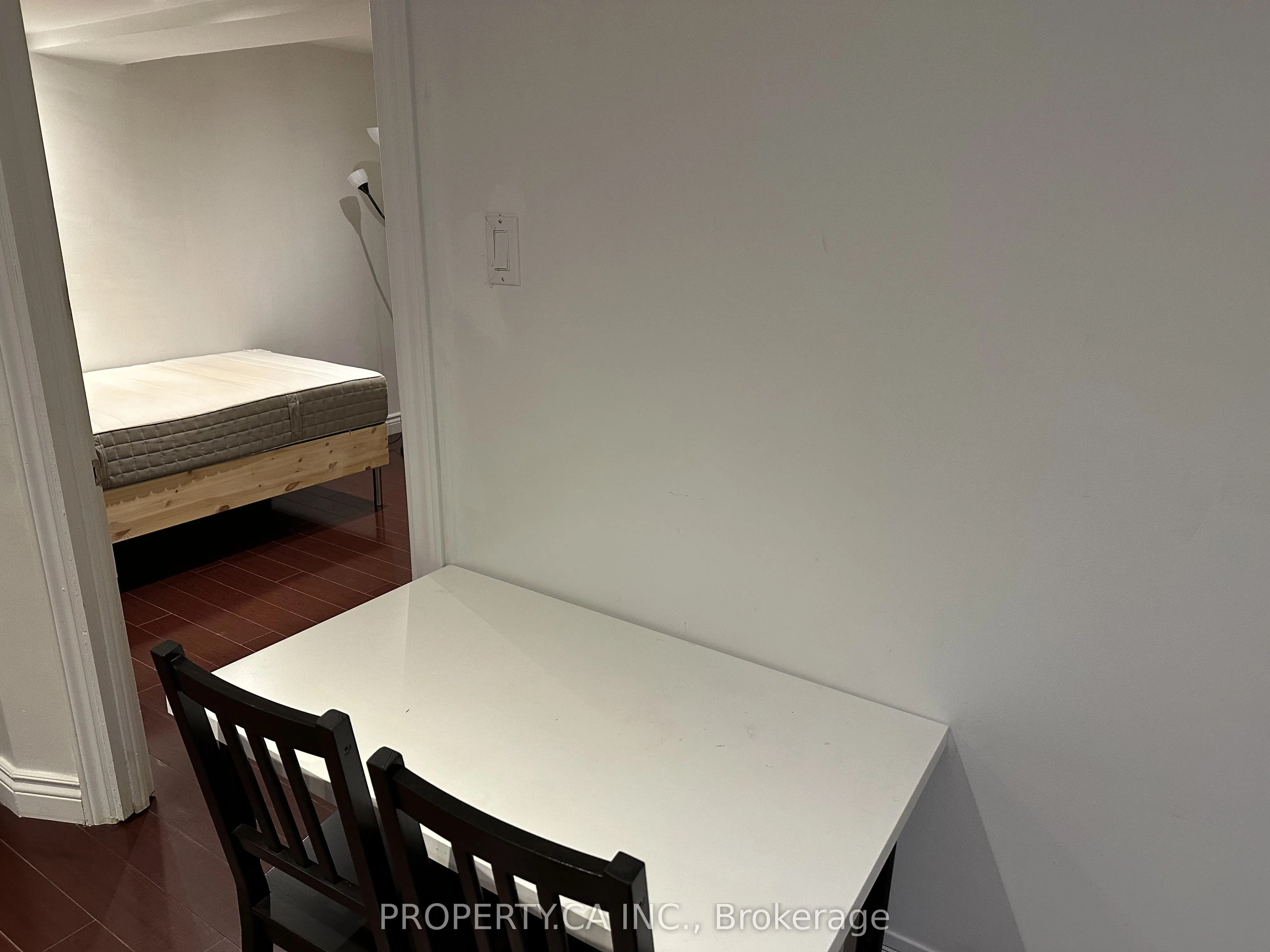 81 Holsworthy Crescent, #Basement