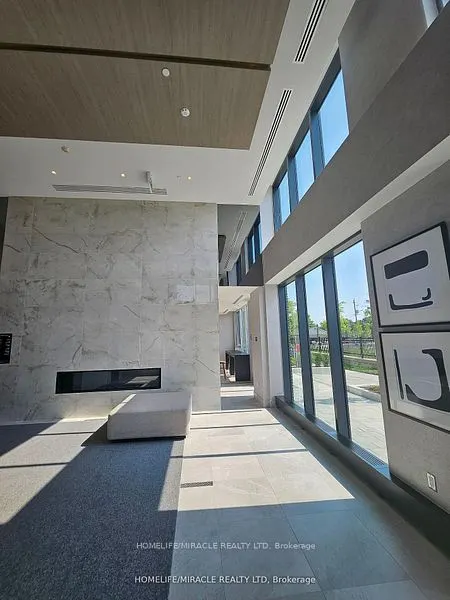 185 DEERFIELD Road, #116