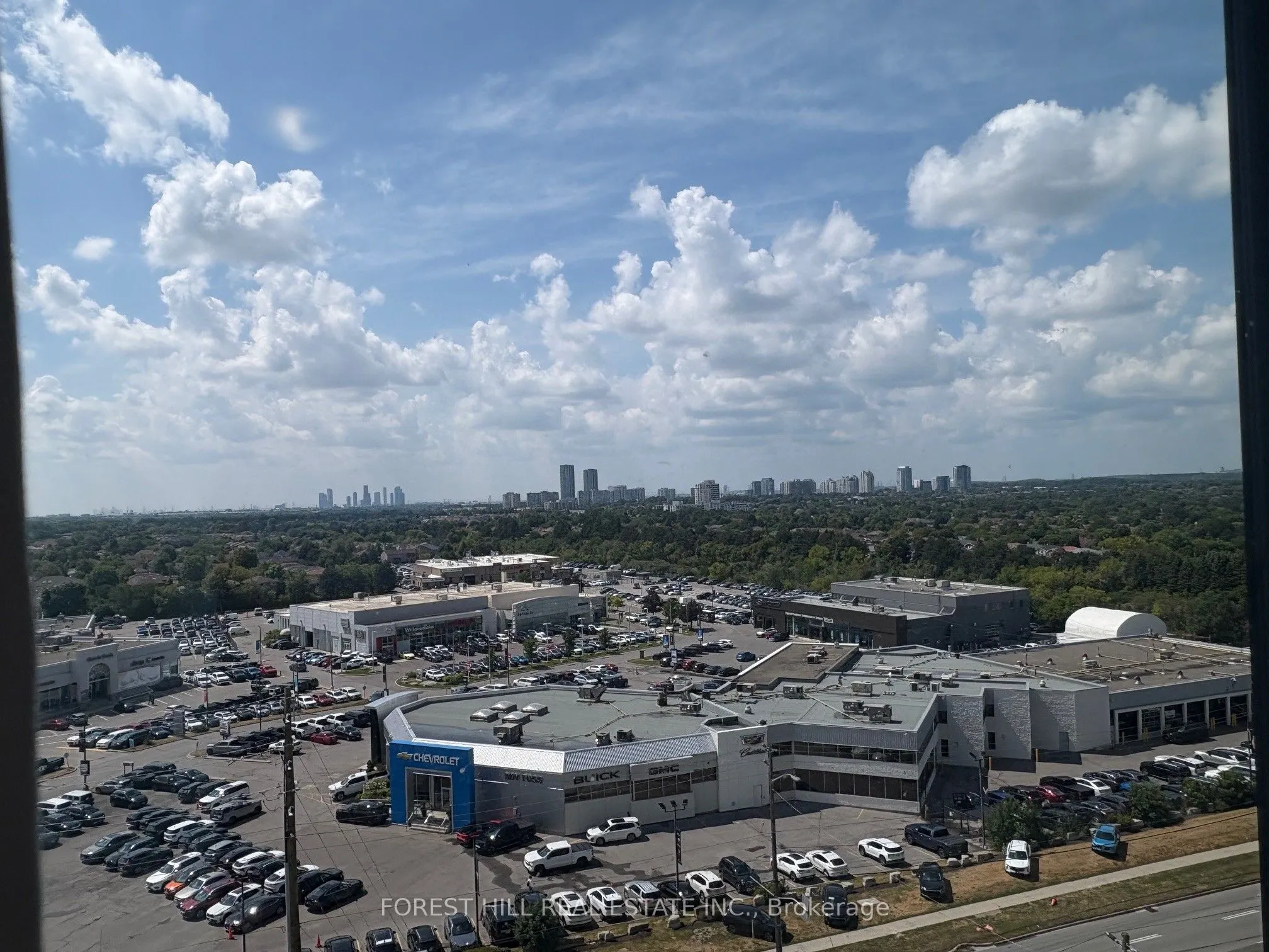 7161 Yonge Street, #621