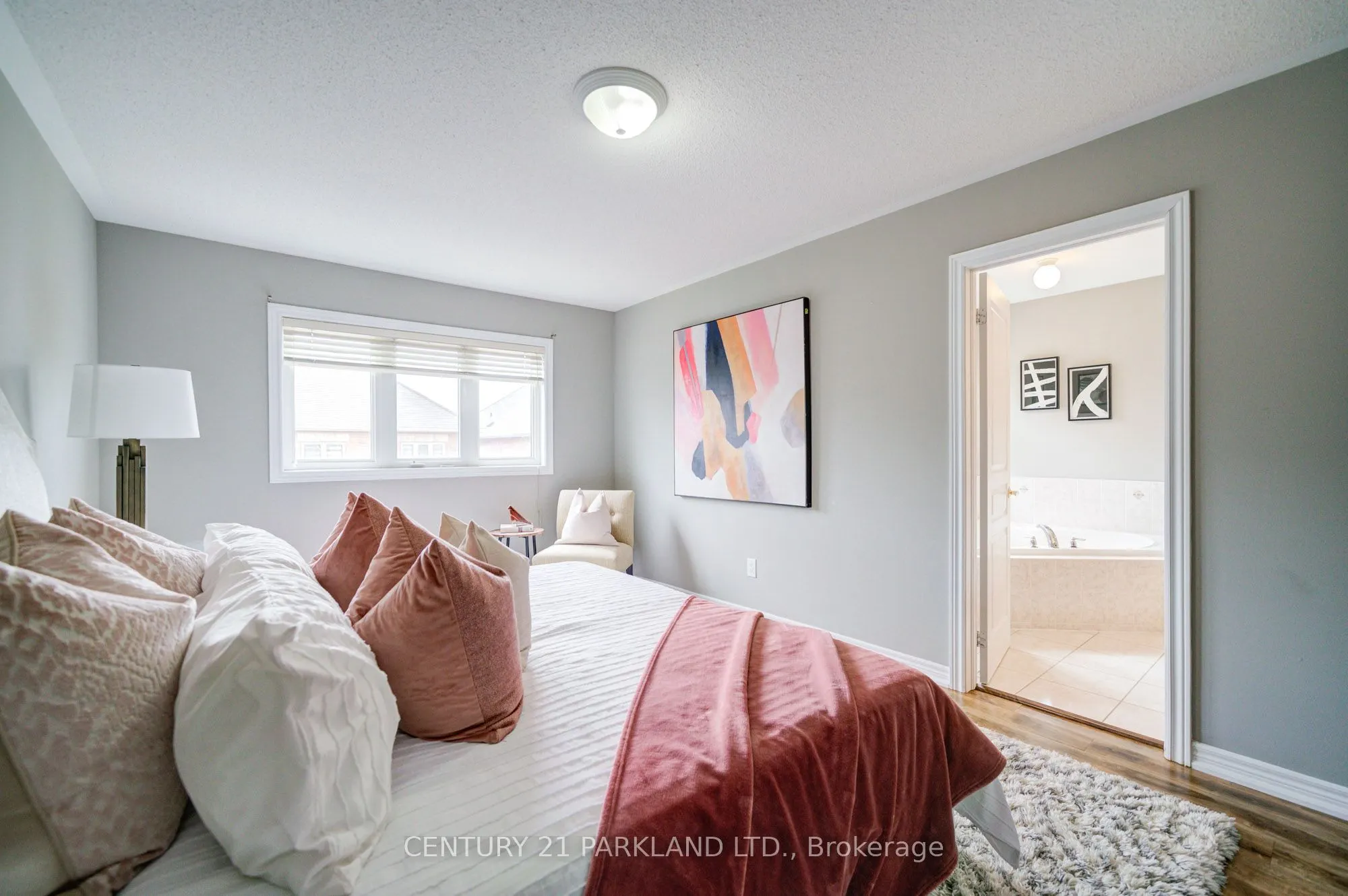 13 Turnhouse Crescent