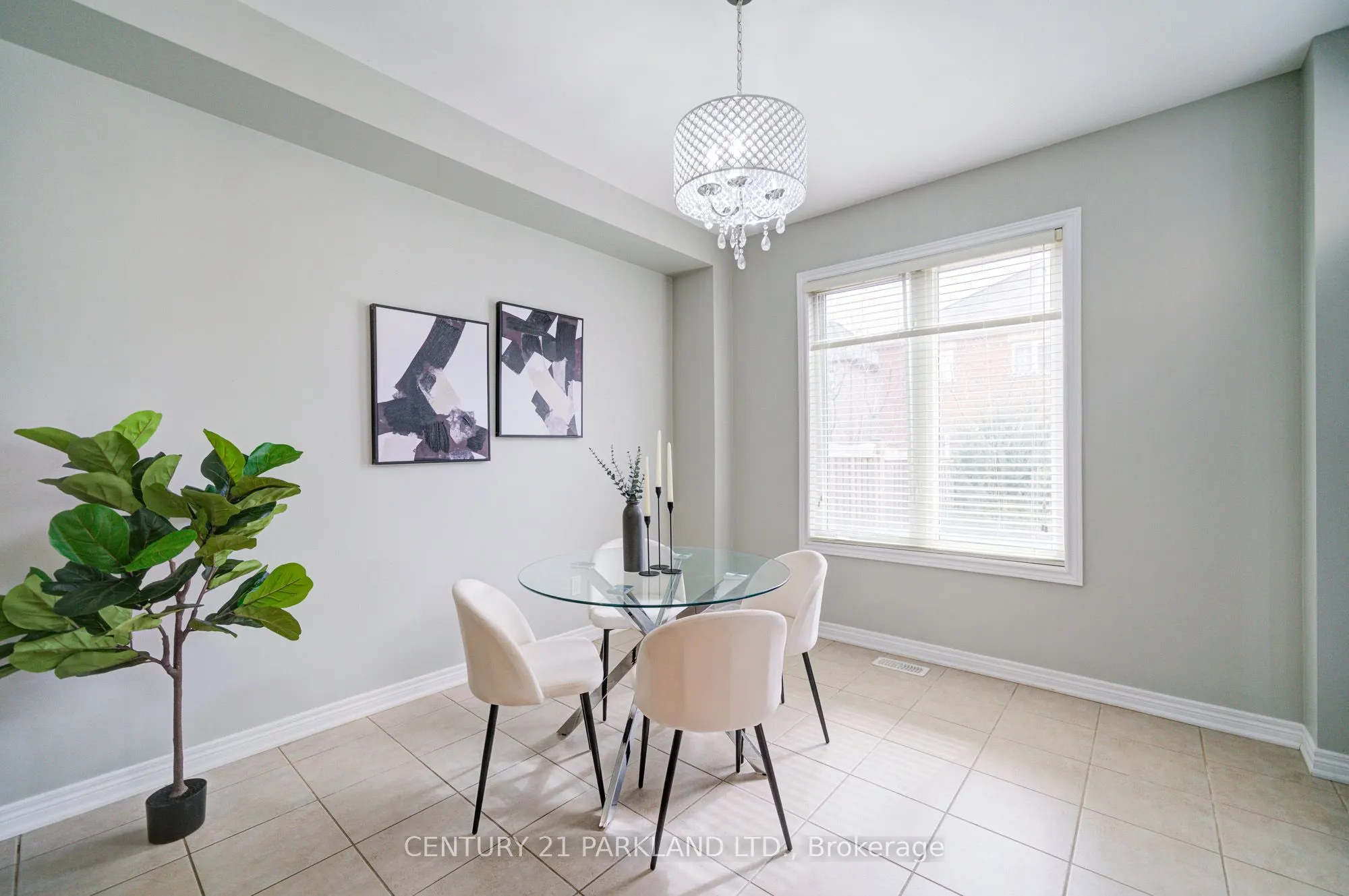 13 Turnhouse Crescent