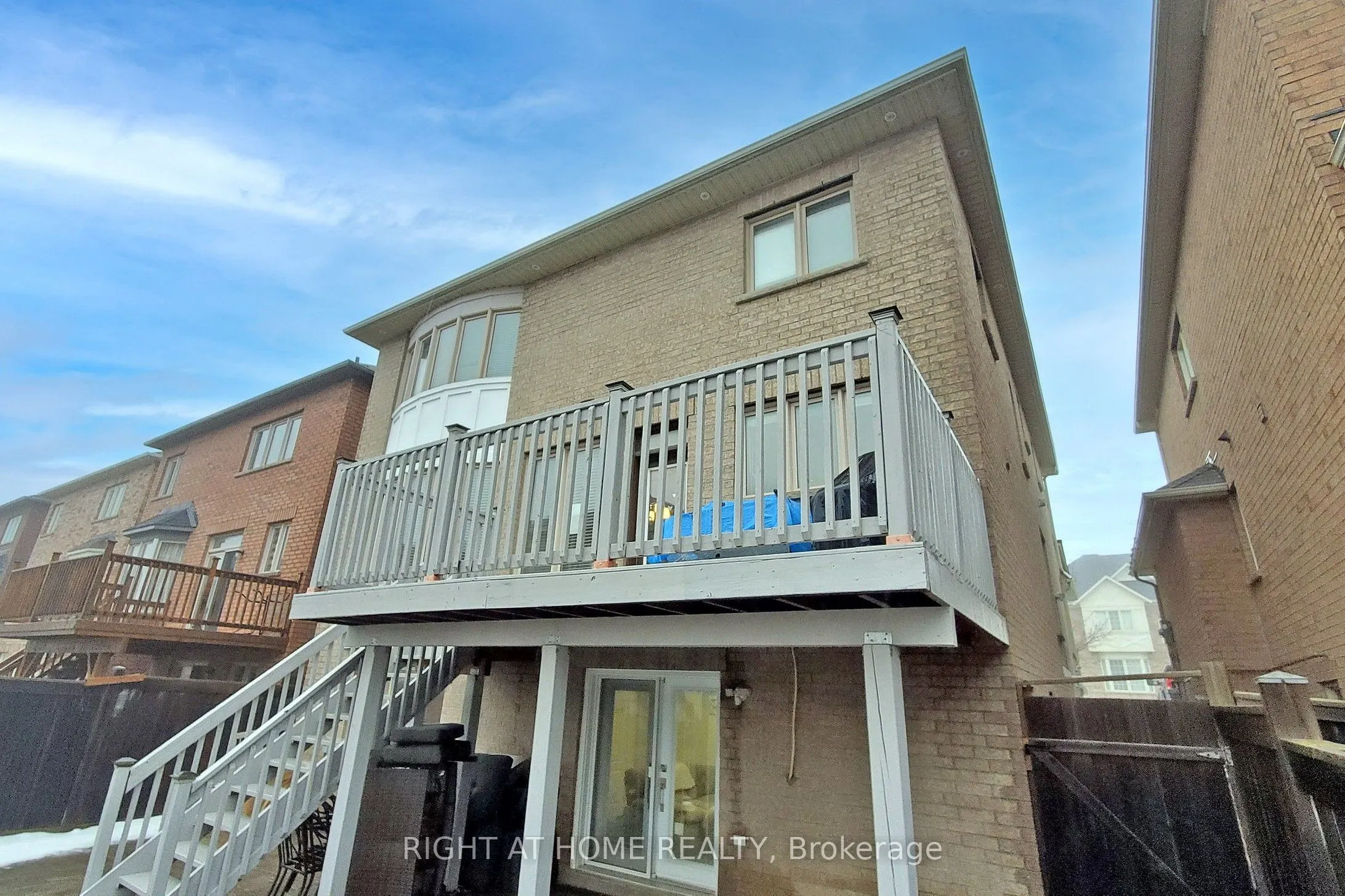 90 Maplebank Crescent, #Basement