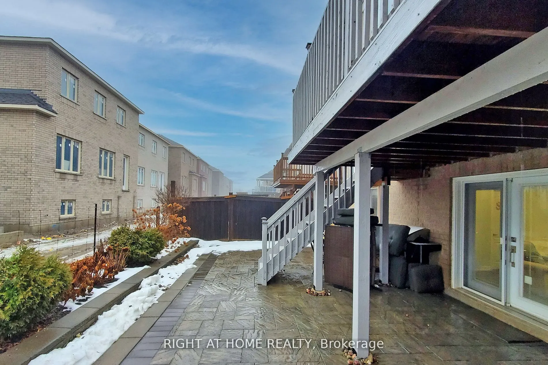 90 Maplebank Crescent, #Basement