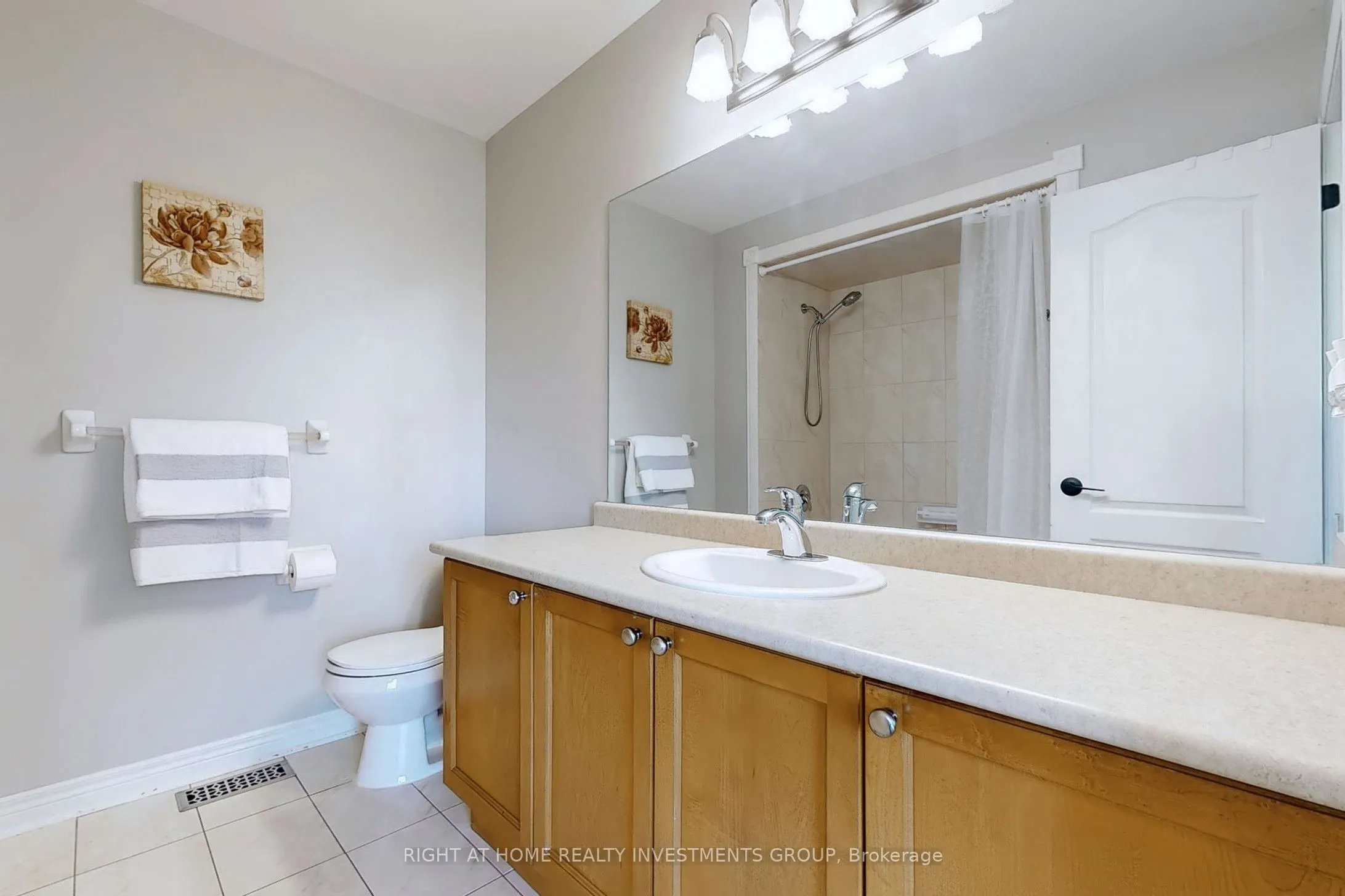 194 Tom Taylor Crescent