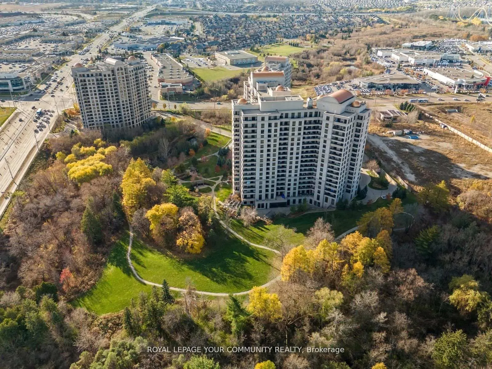 9245 Jane Street, #402