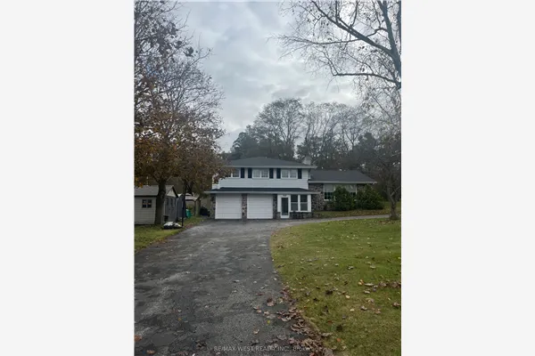 5949 Concession 6 Road