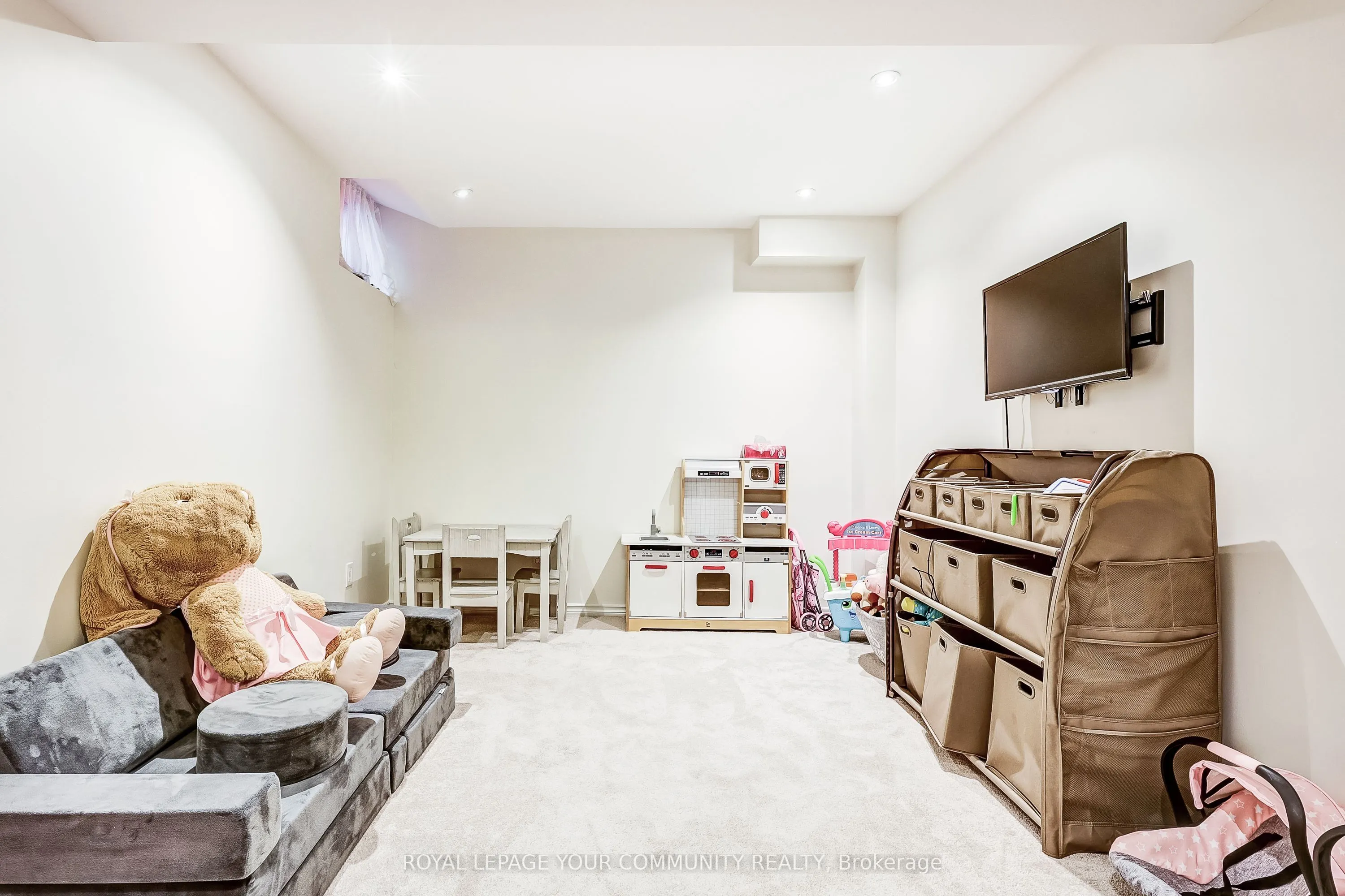 34 Miltrose Crescent