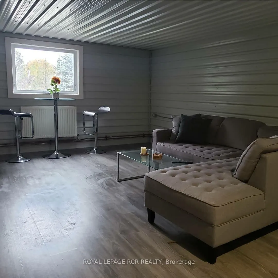 341 Queensville Side Road