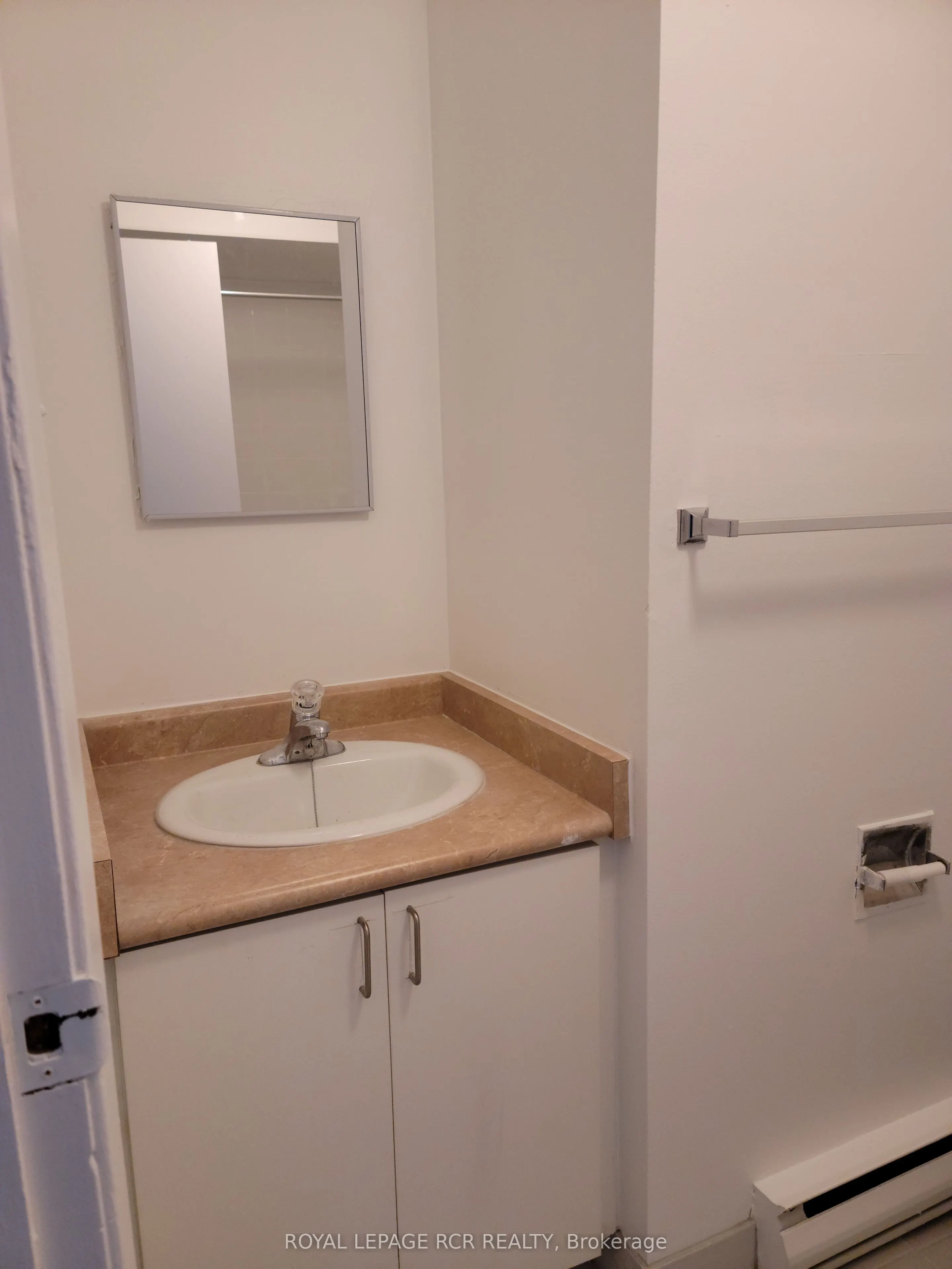 2 Orchard Heights Boulevard, #206