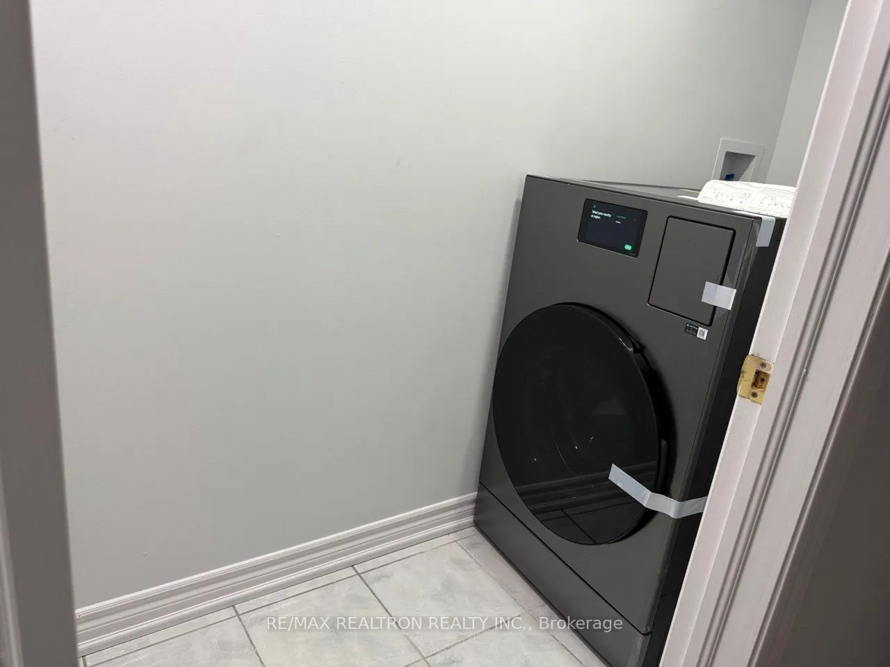 206 Corner Ridge Road, #Basement Unit One