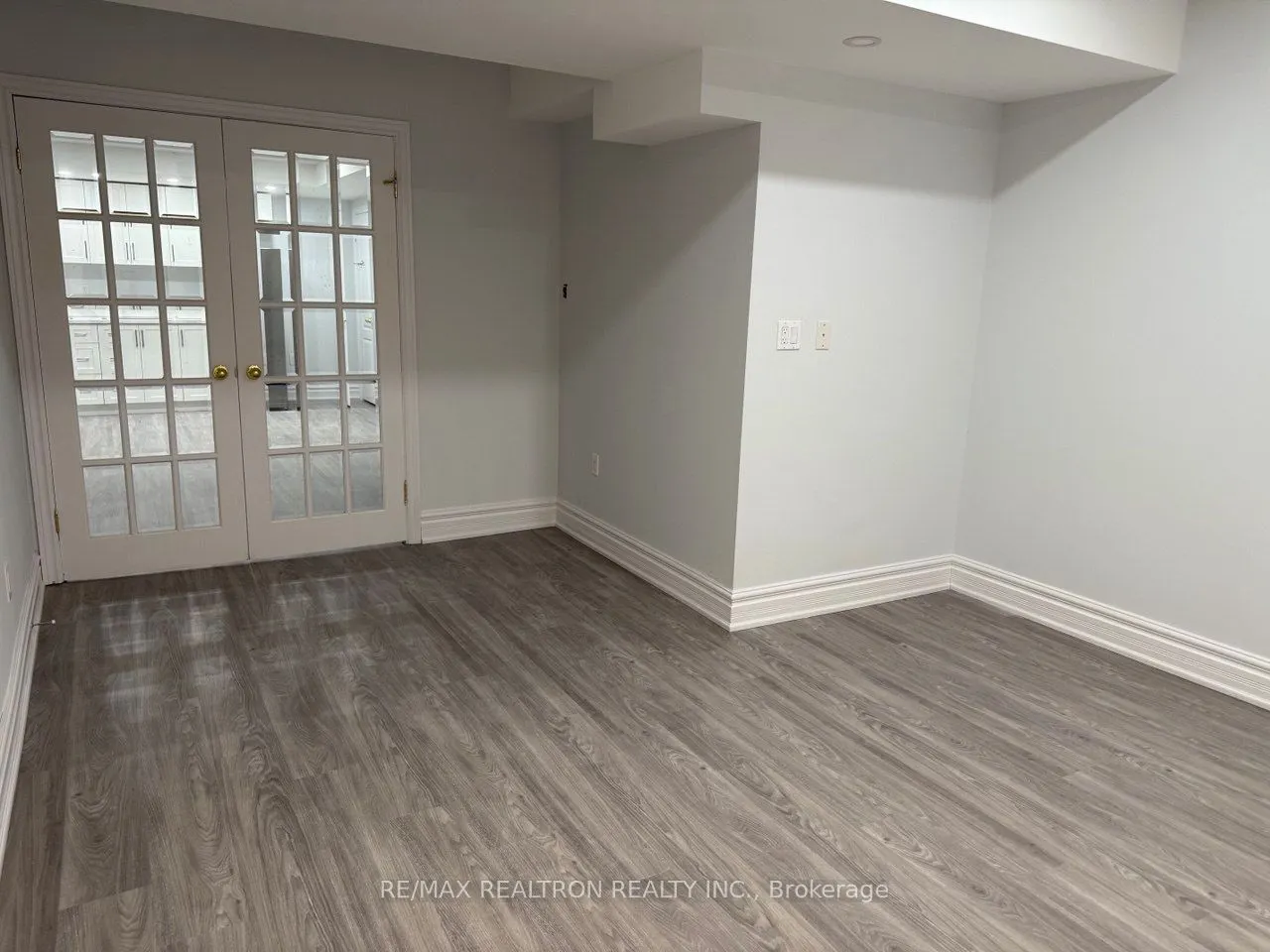 206 Corner Ridge Road, #Basement Unit One