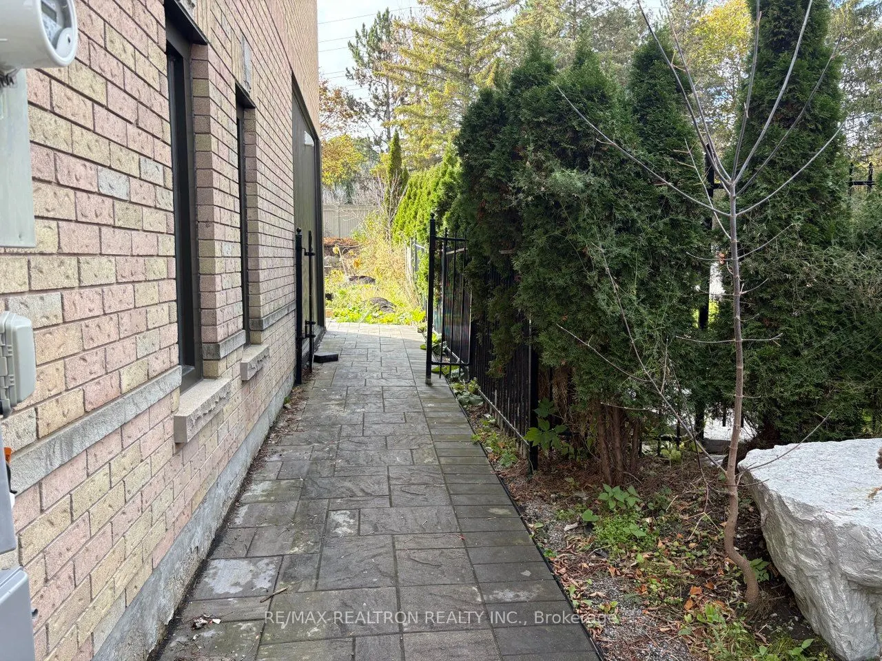 206 Corner Ridge Road, #Basement Unit One