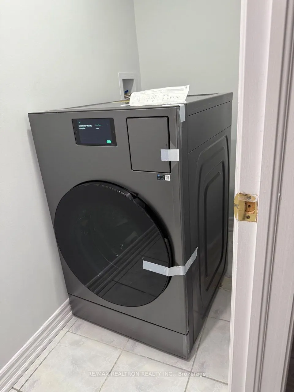 206 Corner Ridge Road, #Basement Unit One