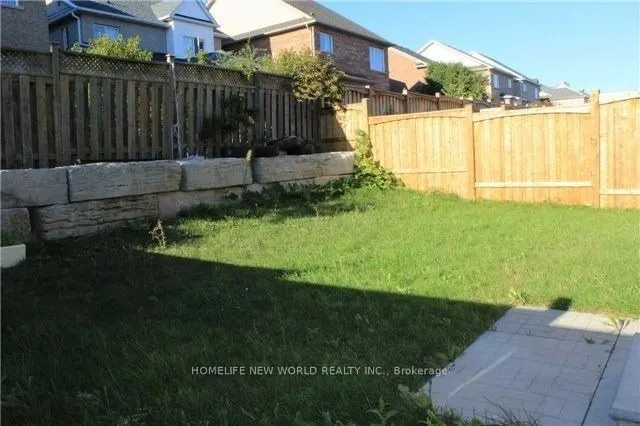 64 Thomas Foster Street