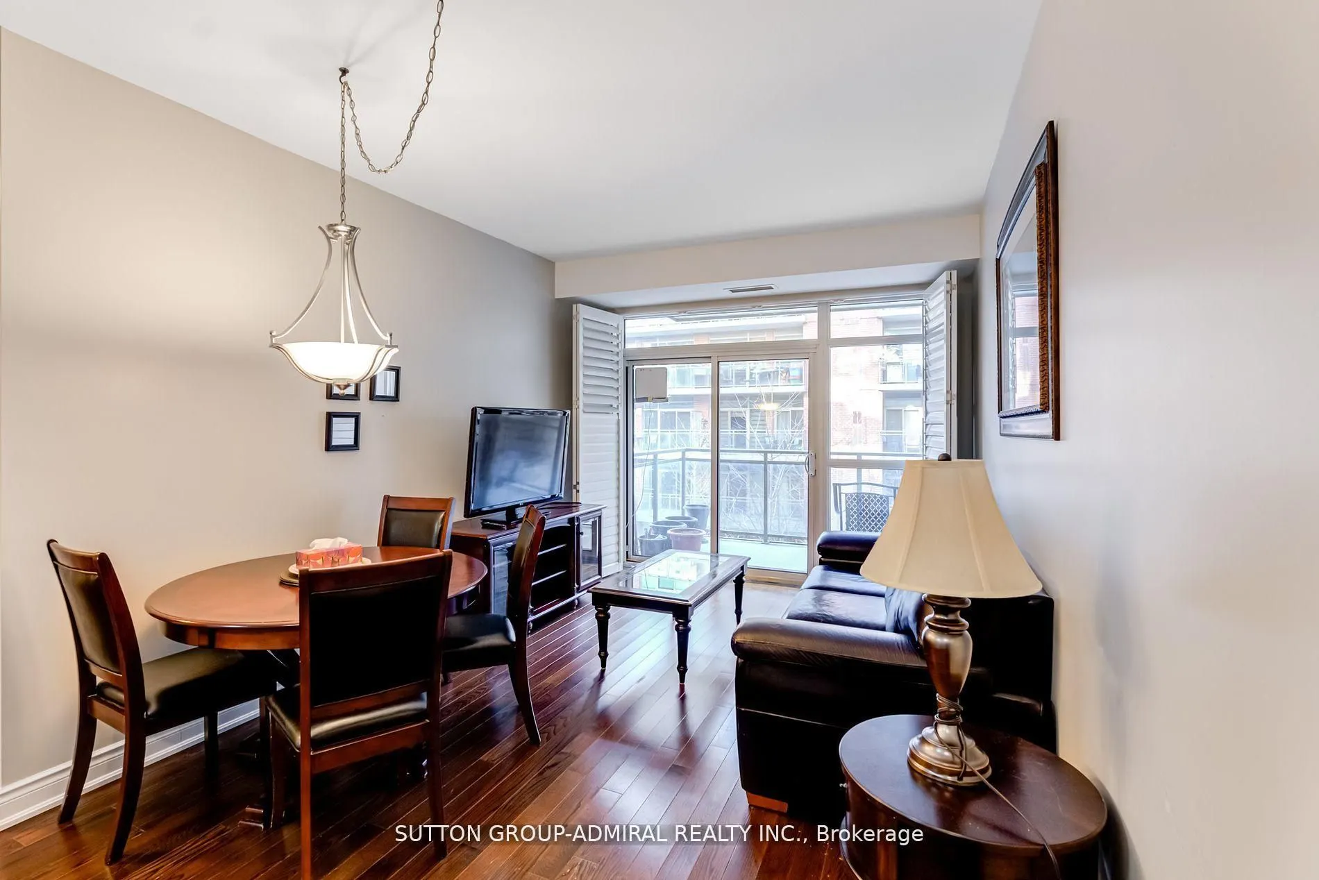 281 Woodbridge Avenue, #342