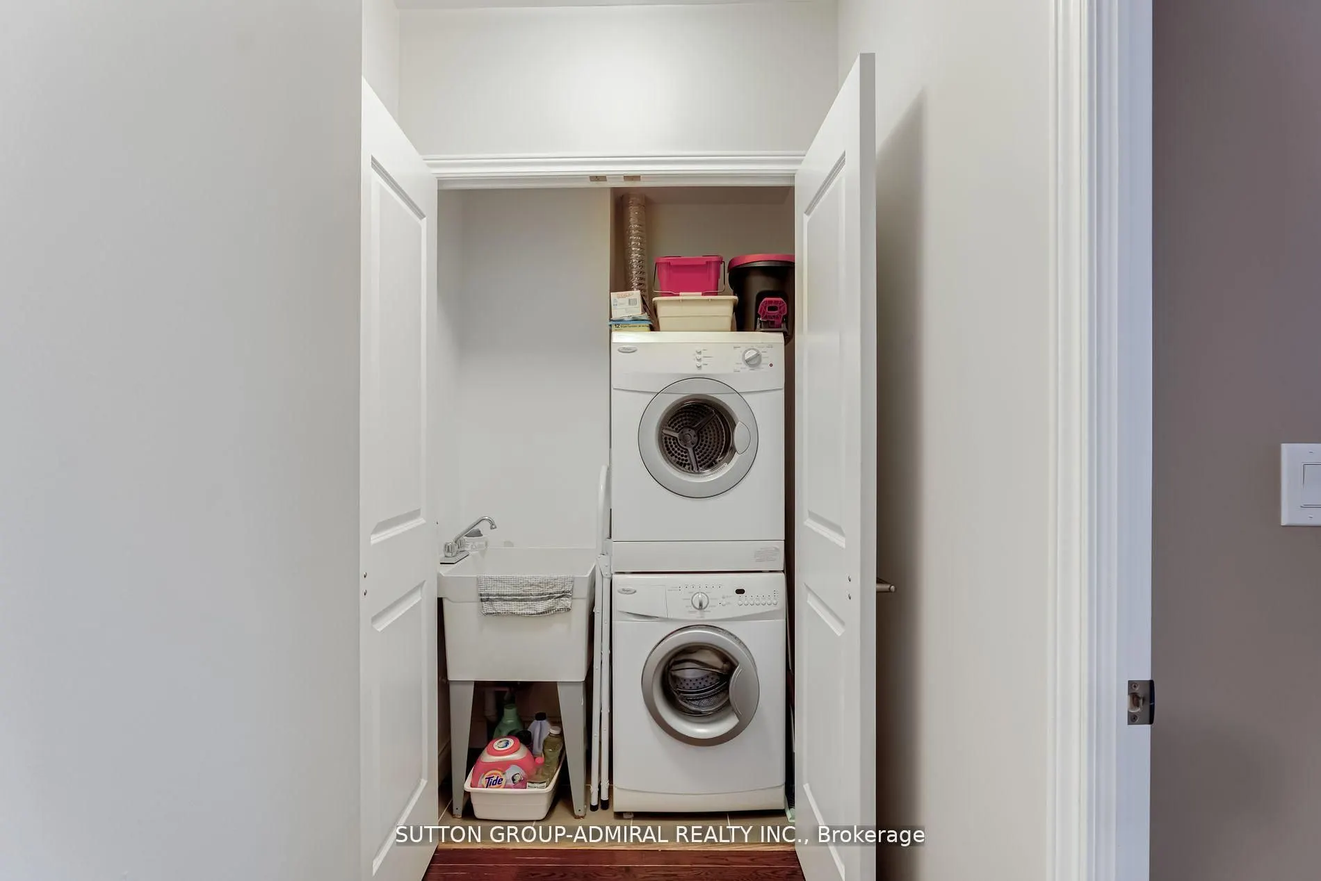 281 Woodbridge Avenue, #342