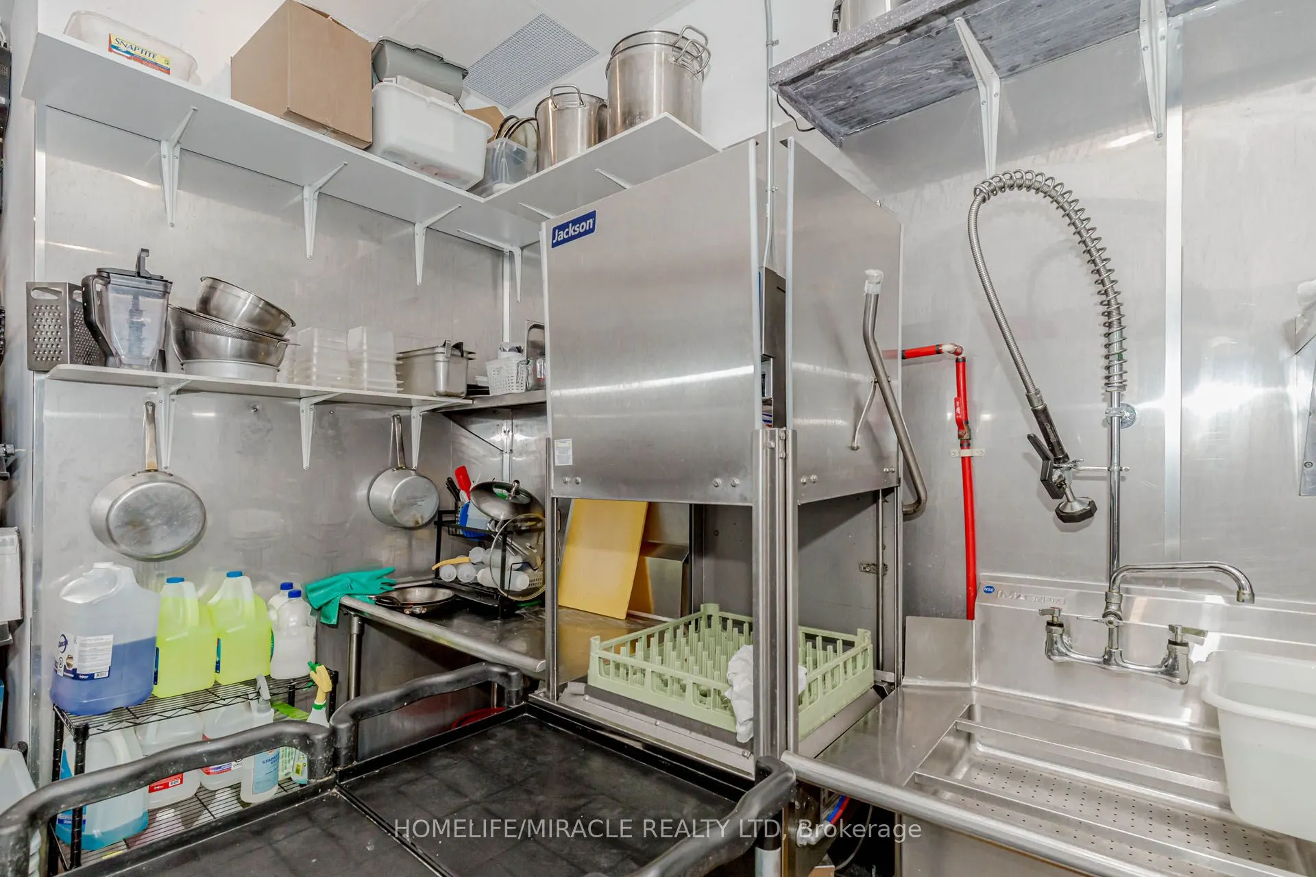 1840 Major Mackenzie Drive, #6 & 7