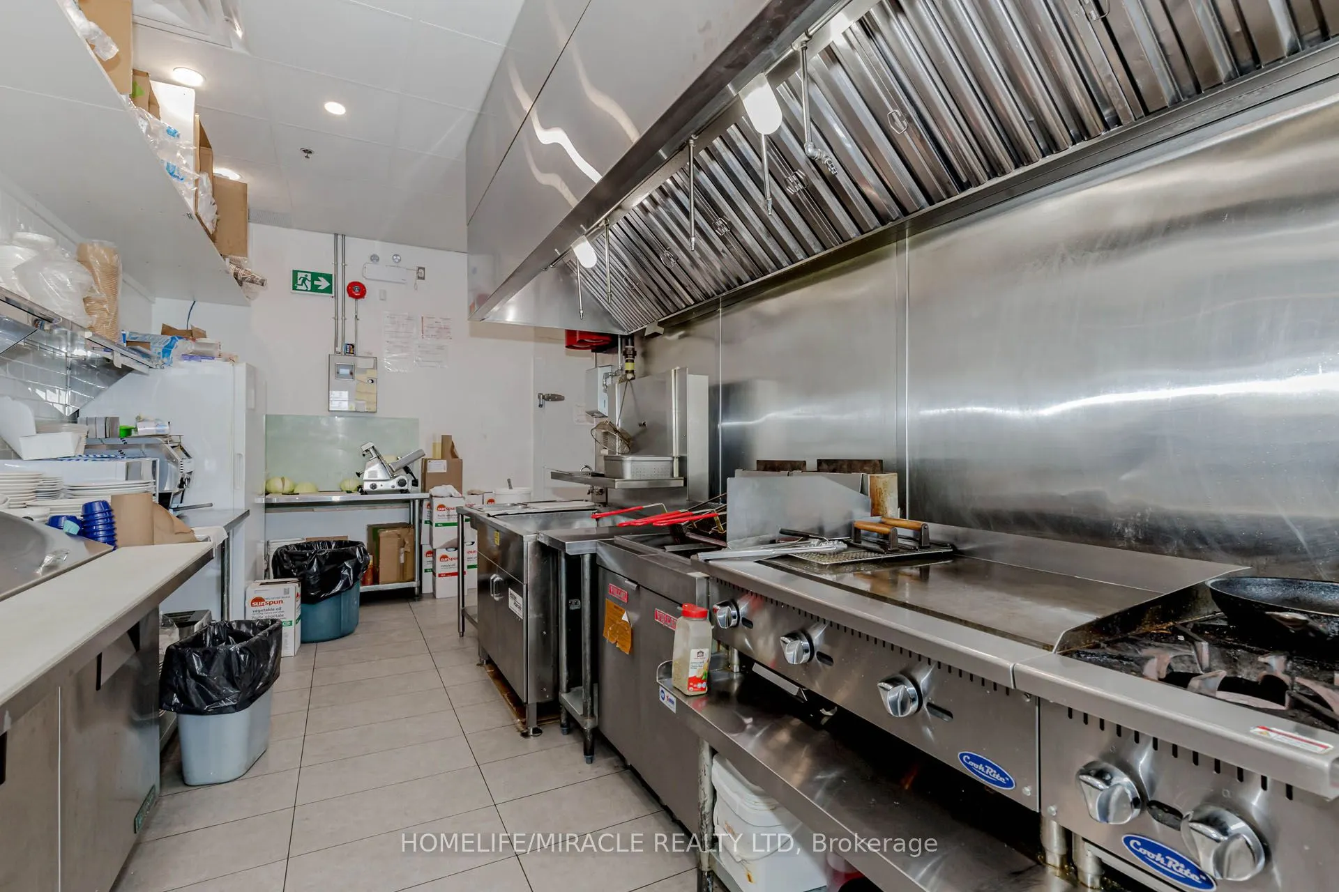 1840 Major Mackenzie Drive, #6 & 7