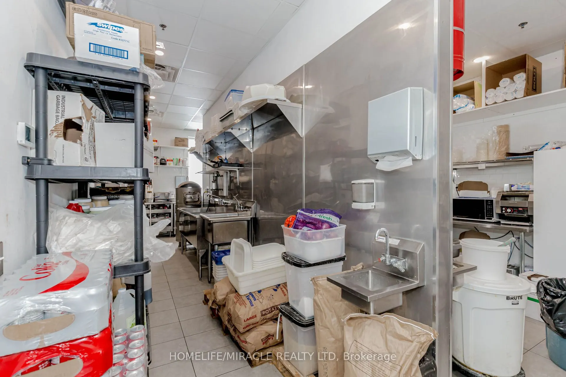 1840 Major Mackenzie Drive, #6 & 7