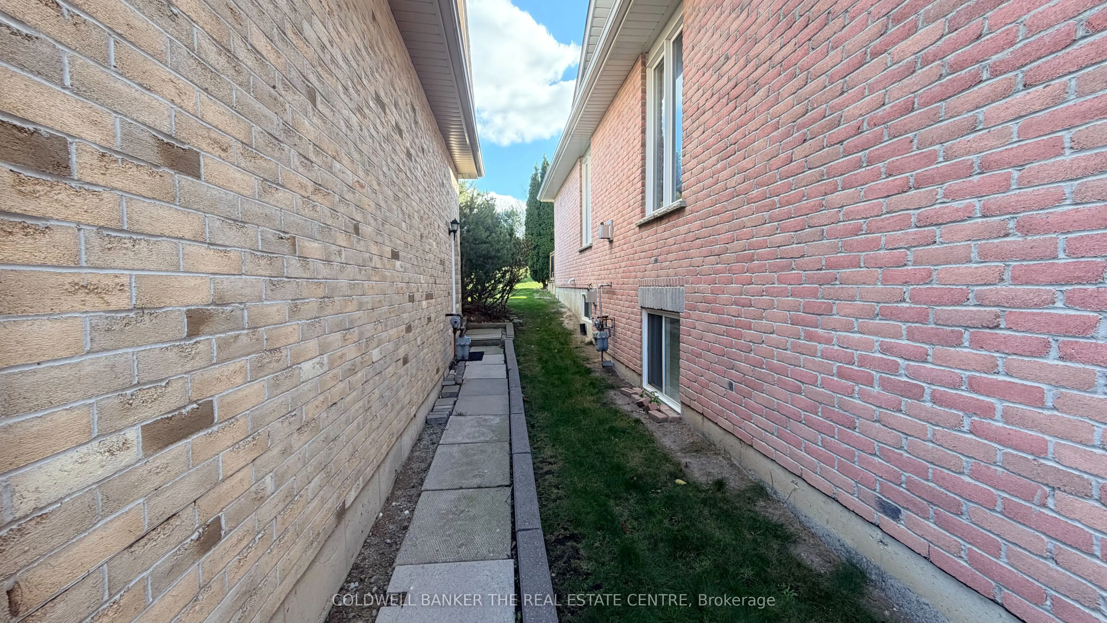 494 Cody Crescent, #Bsmt