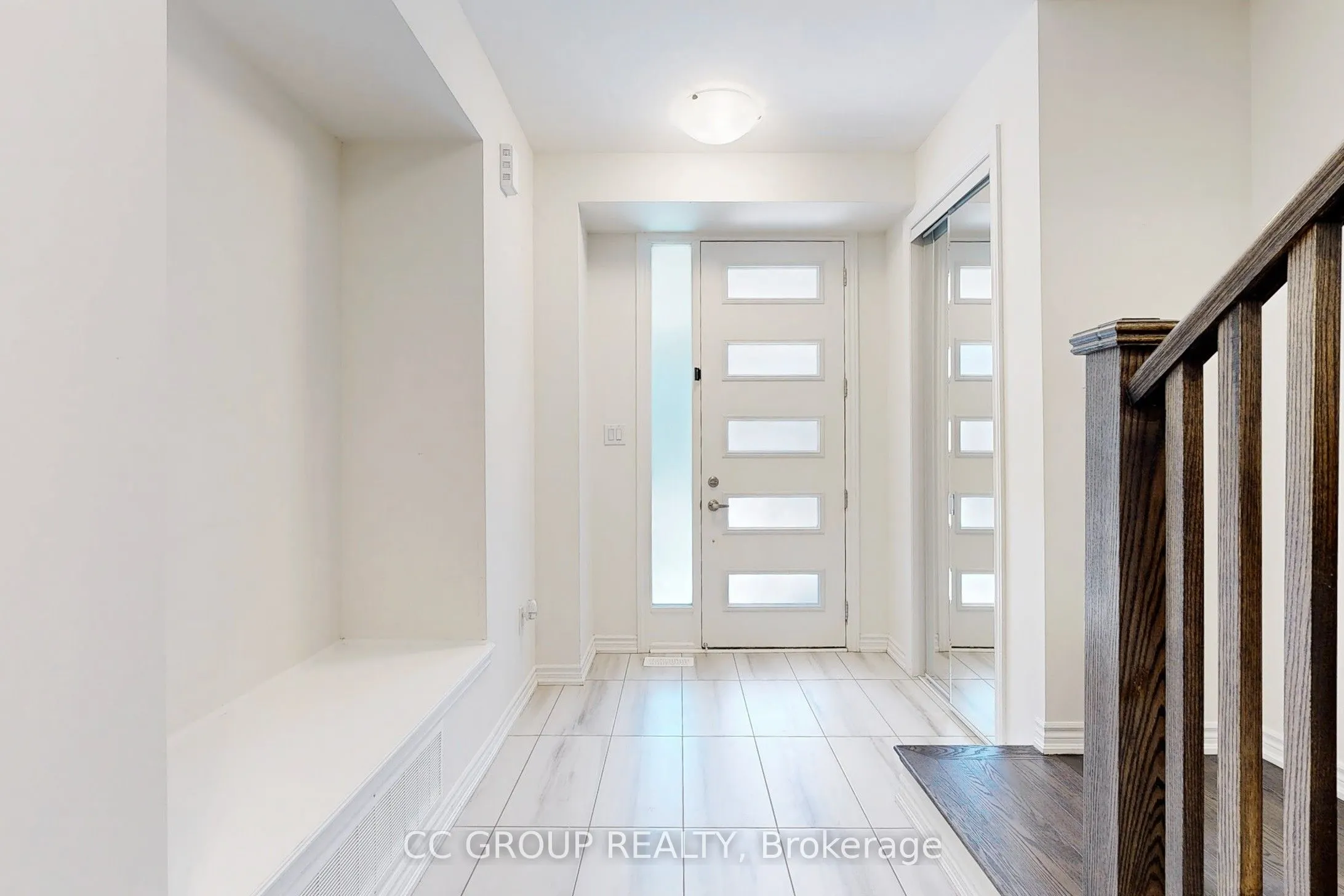 30 Thomas Frisby Jr Crescent