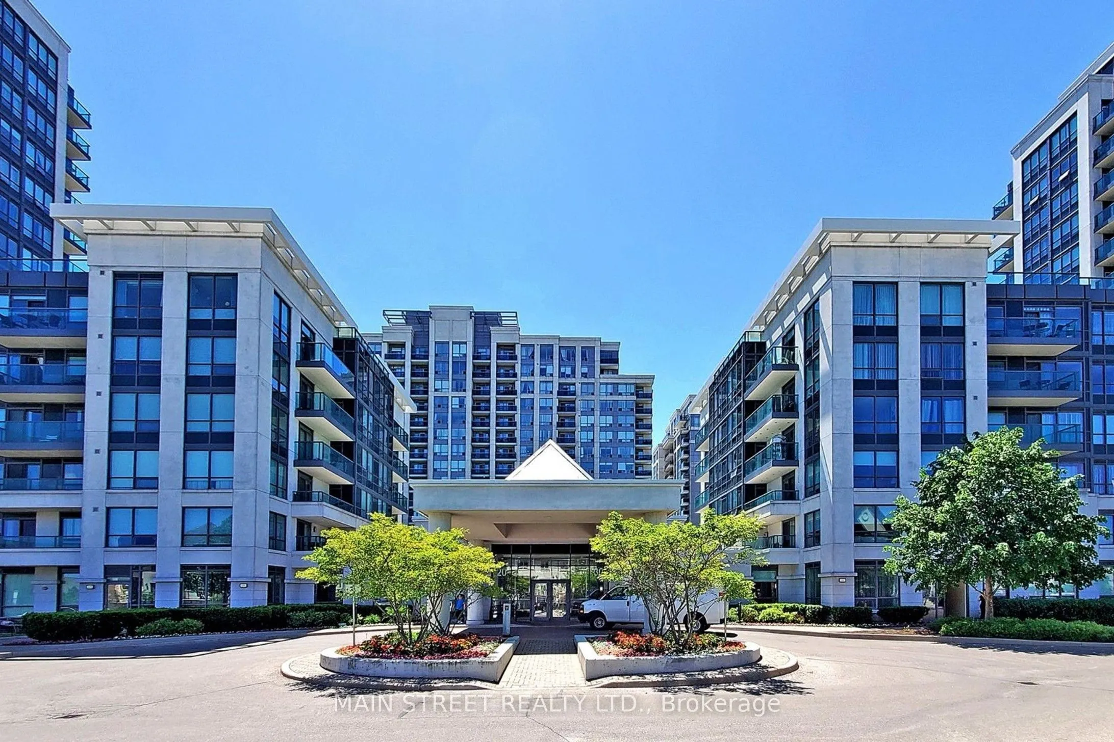 30 North Park Road, #903