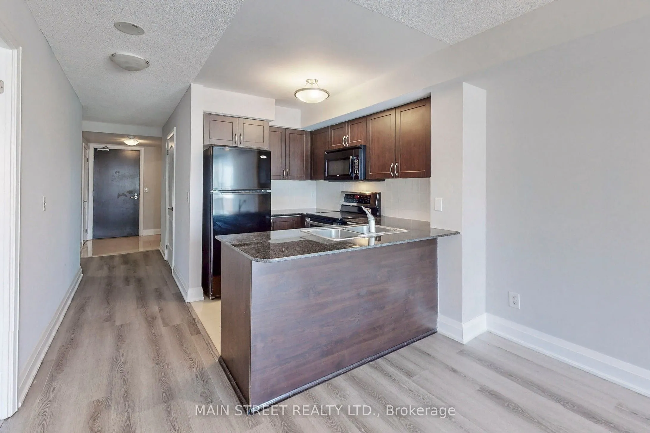 30 North Park Road, #903