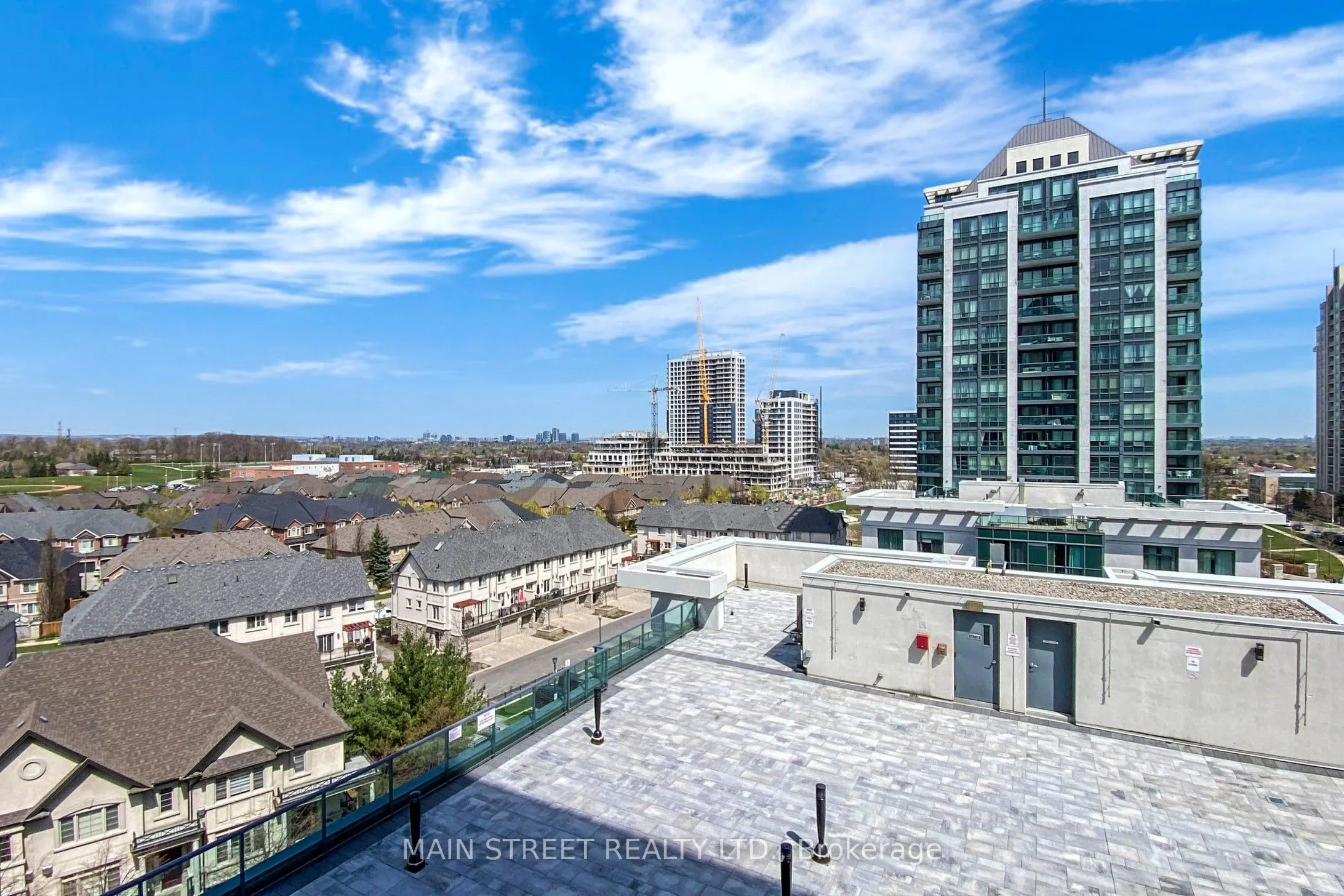 30 North Park Road, #903