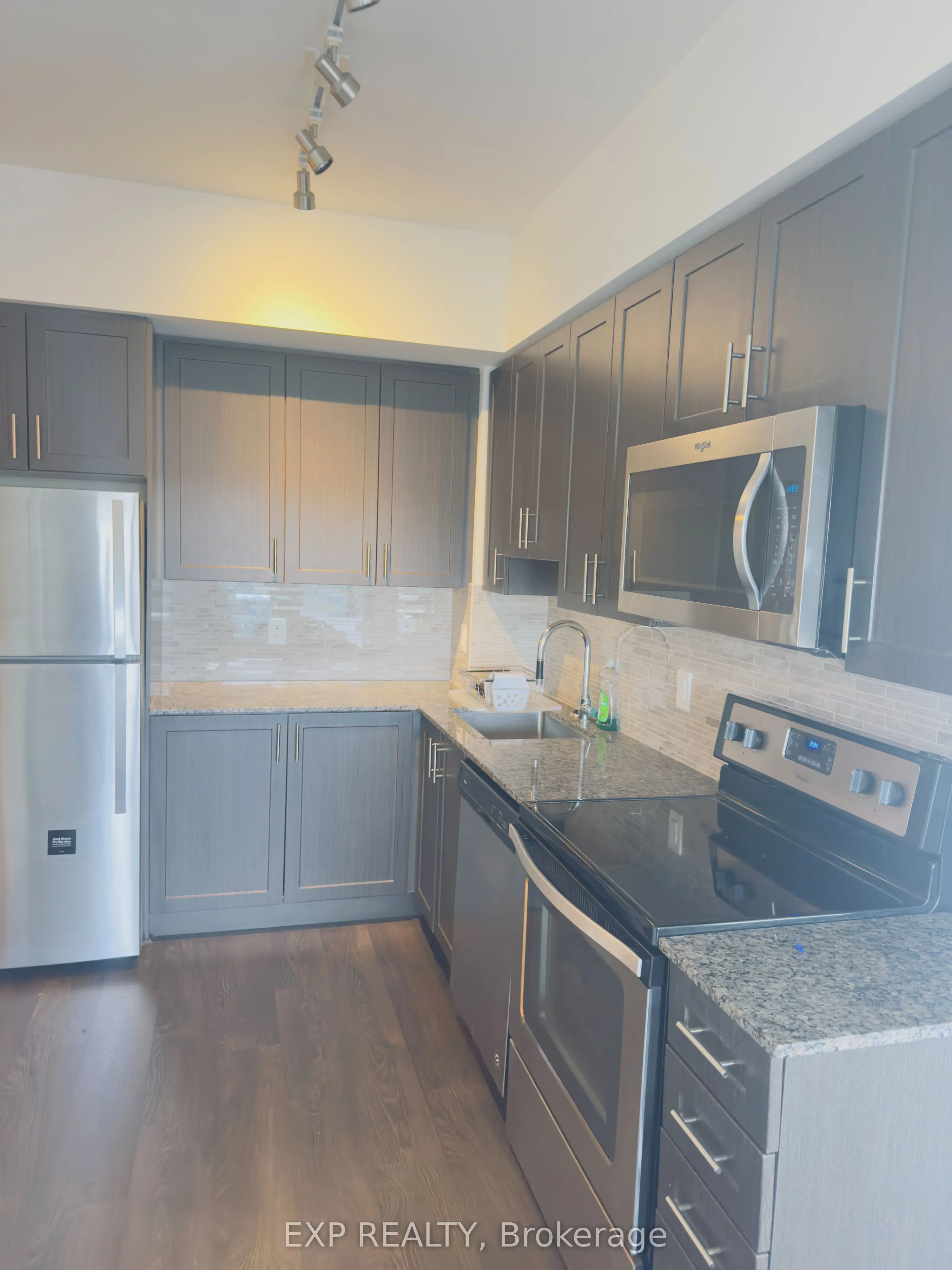 3700 Highway 7 Way W, #608